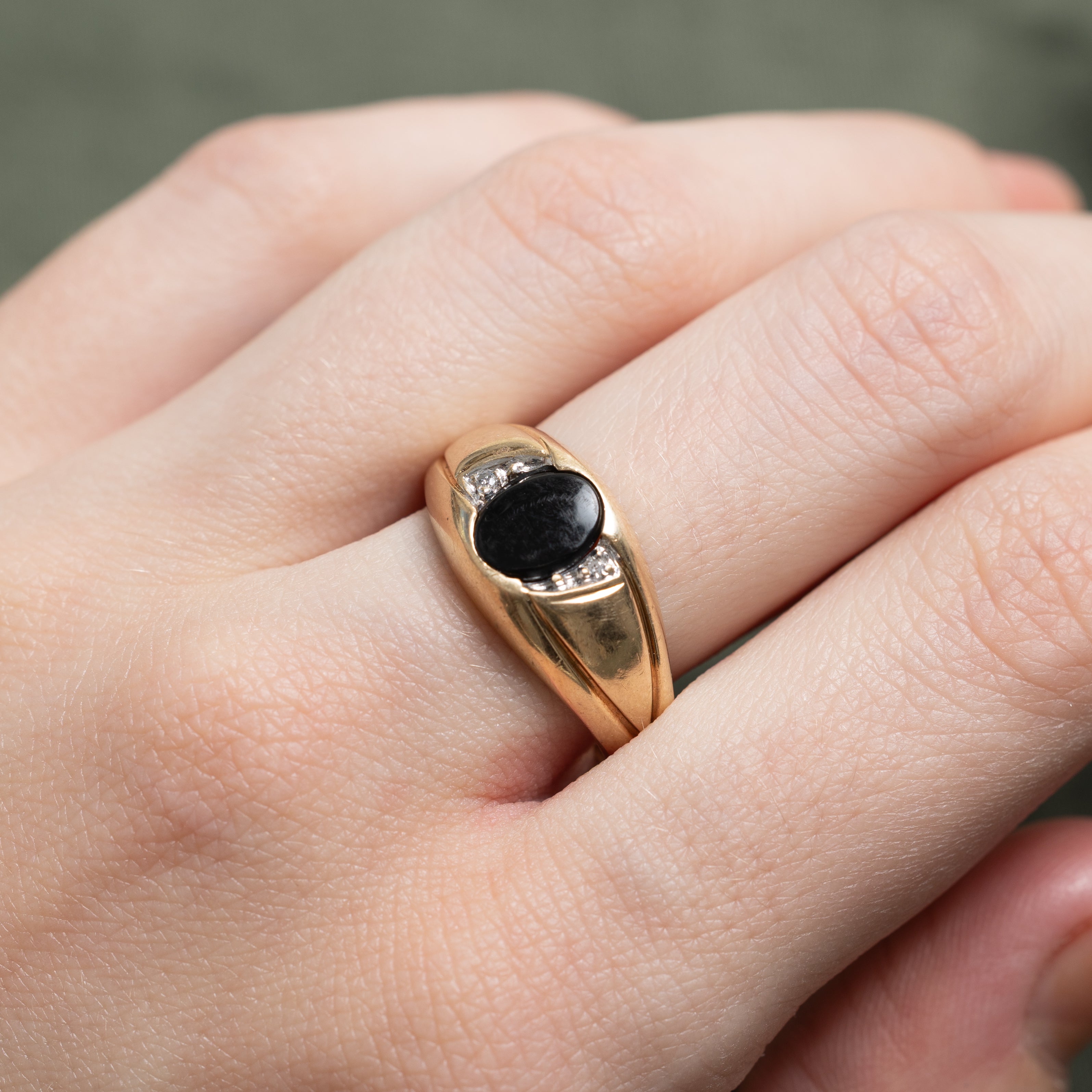 Oval Onyx & Diamond Dome Ring | 0.01ctw | SZ 8