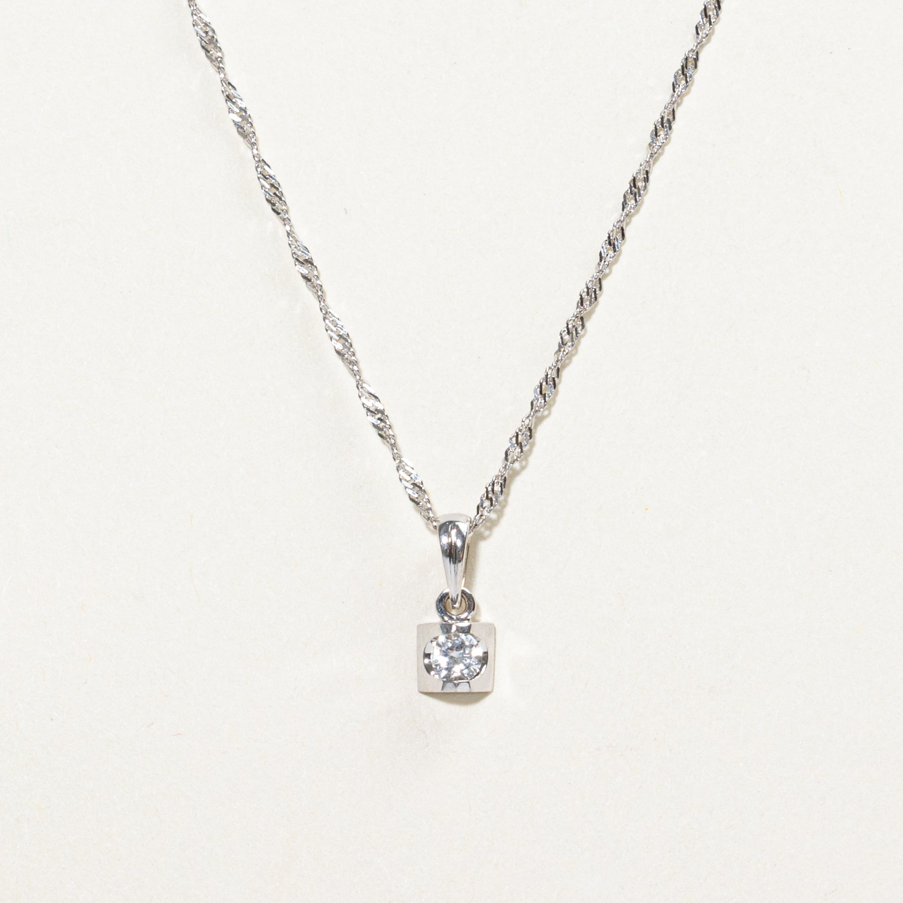 18k White Gold Solitaire Diamond Pendant Necklace | 0.12ct | 16"