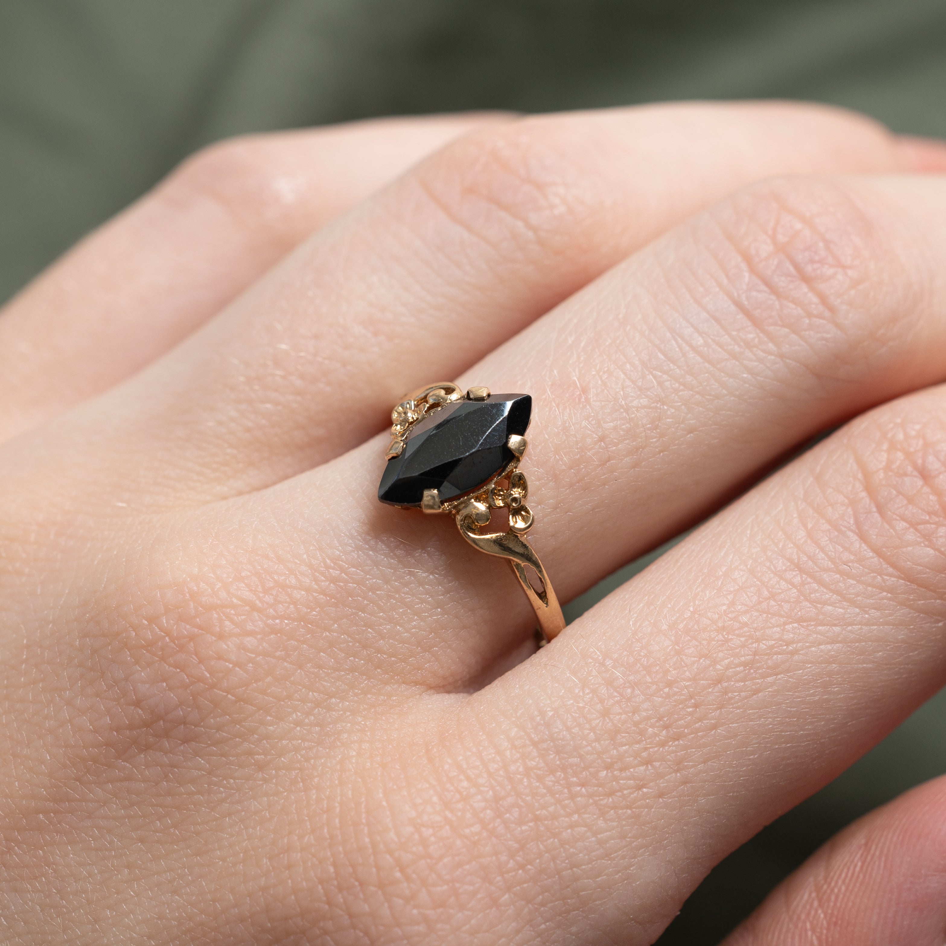 Hematite Floral Navette Ring | SZ 7.75