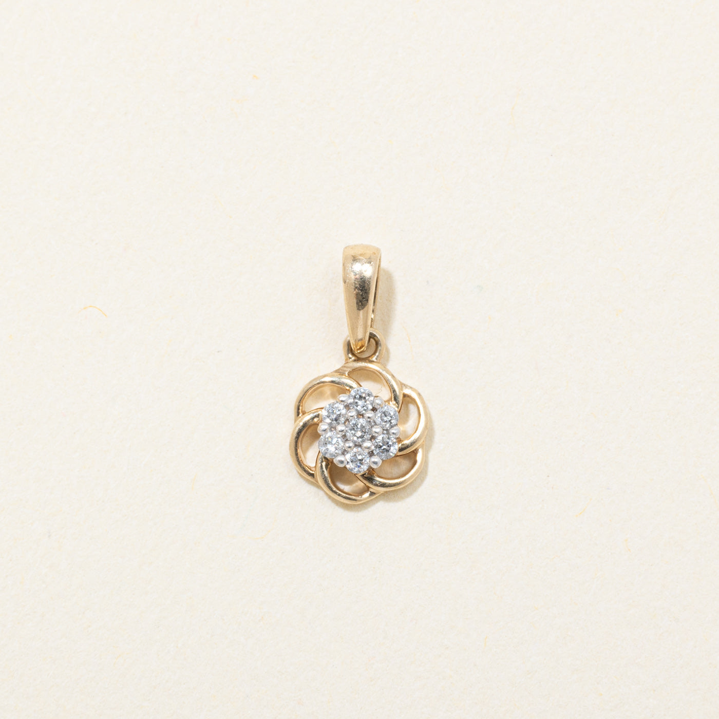 10k Yellow Gold Diamond Cluster Pendant