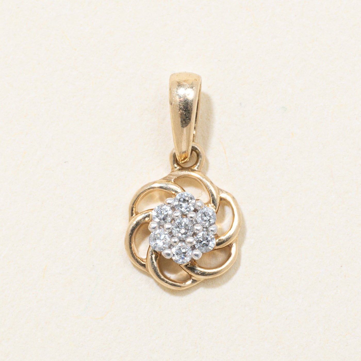 10k Yellow Gold Diamond Cluster Pendant