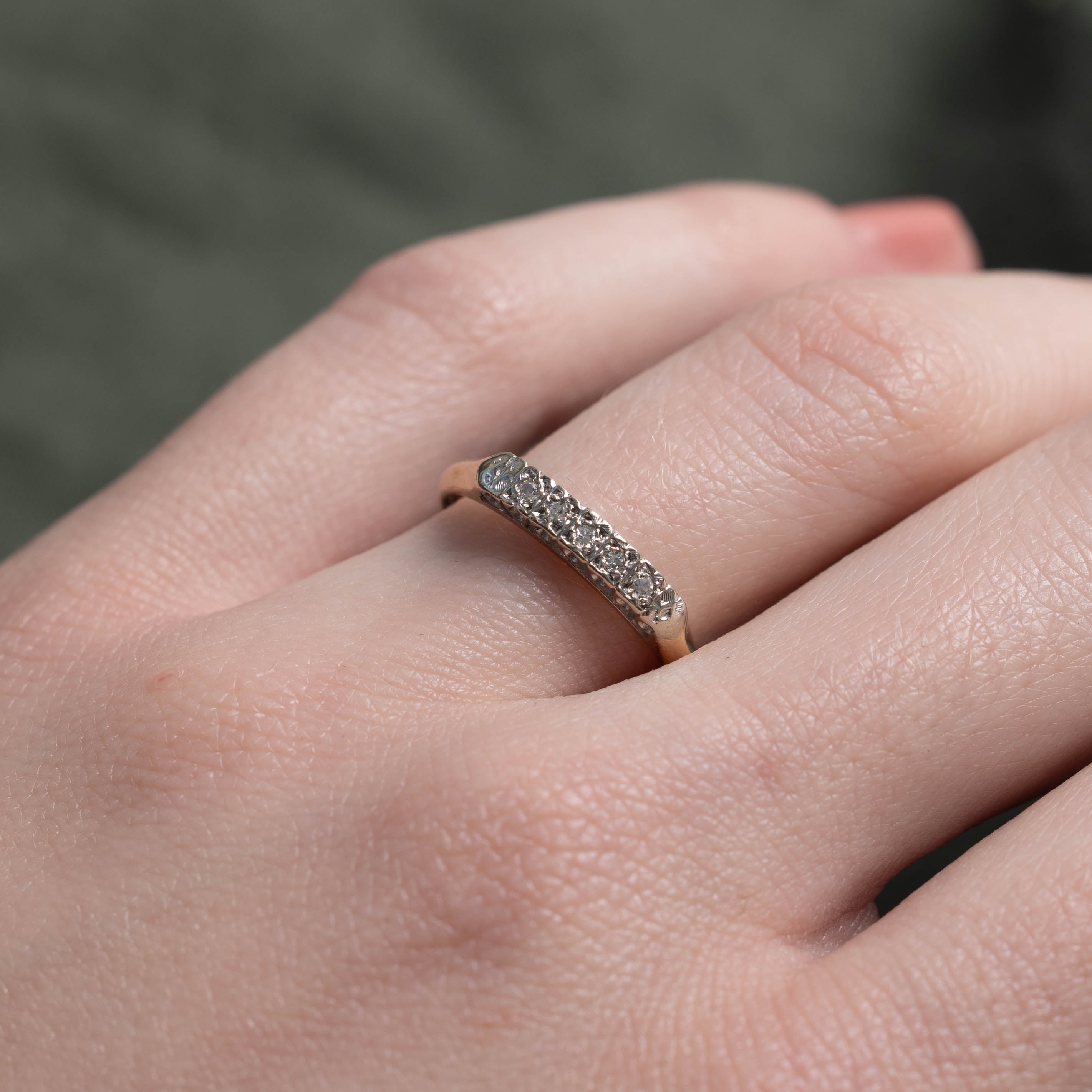 14k Five Stone Diamond Textured Ring | SZ 6.25