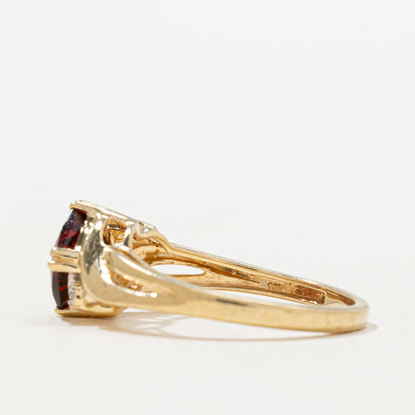 Cushion Cut Garnet & Diamond Ring | 1.85ct, 0.01ctw | SZ 7