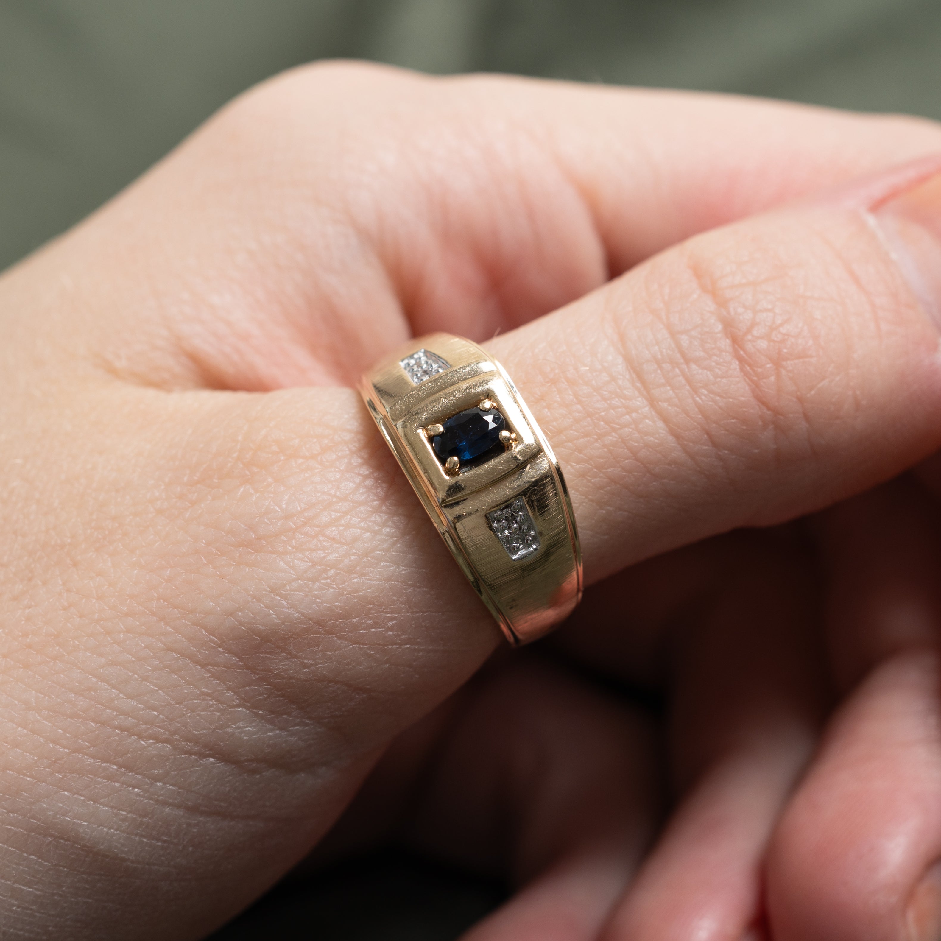 Oval Cut Sapphire & Diamond Signet Ring | 0.02ctw | SZ 8.5