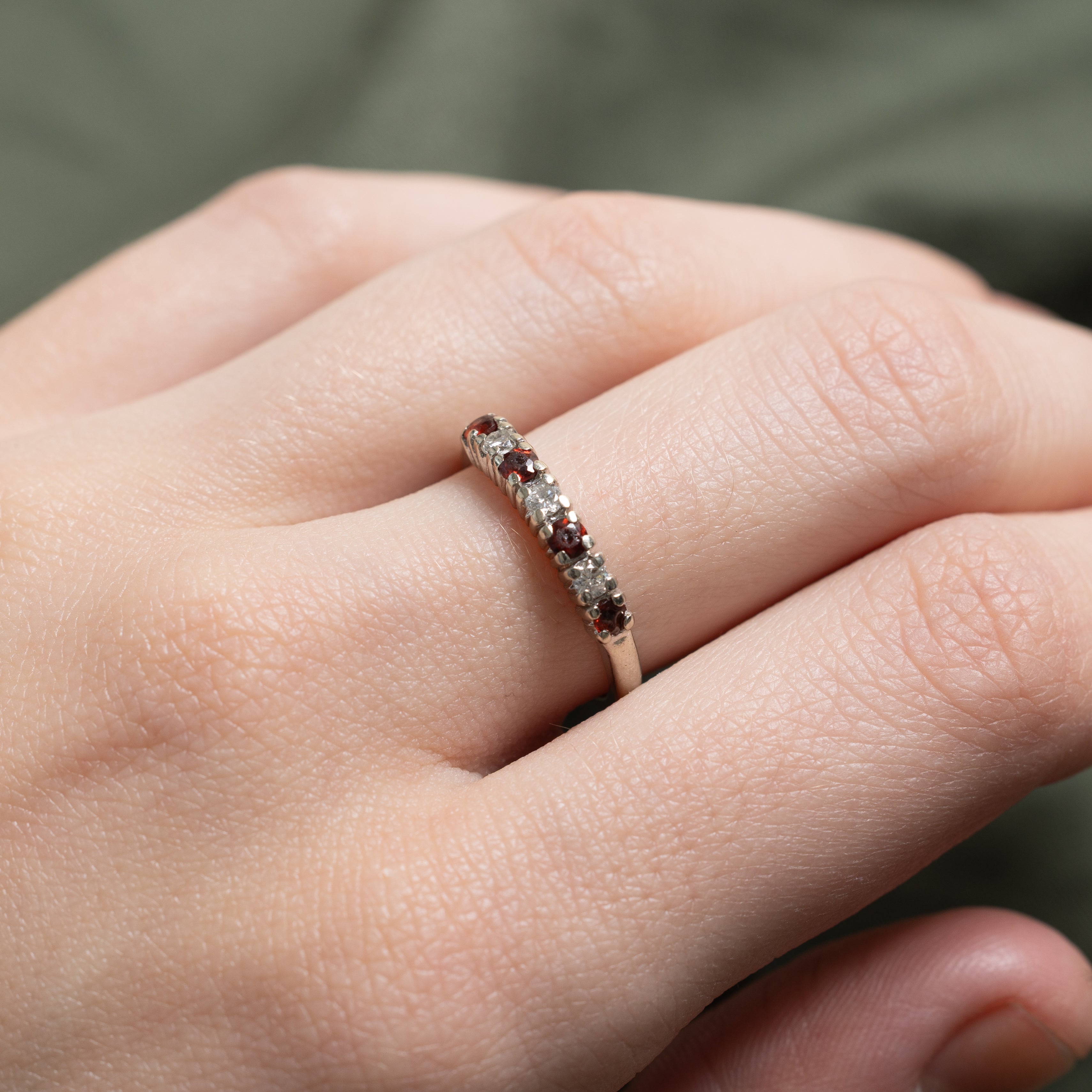 Semi Eternity Diamond & Garnet Band | 0.12ctw, 3.16mm | SZ 6