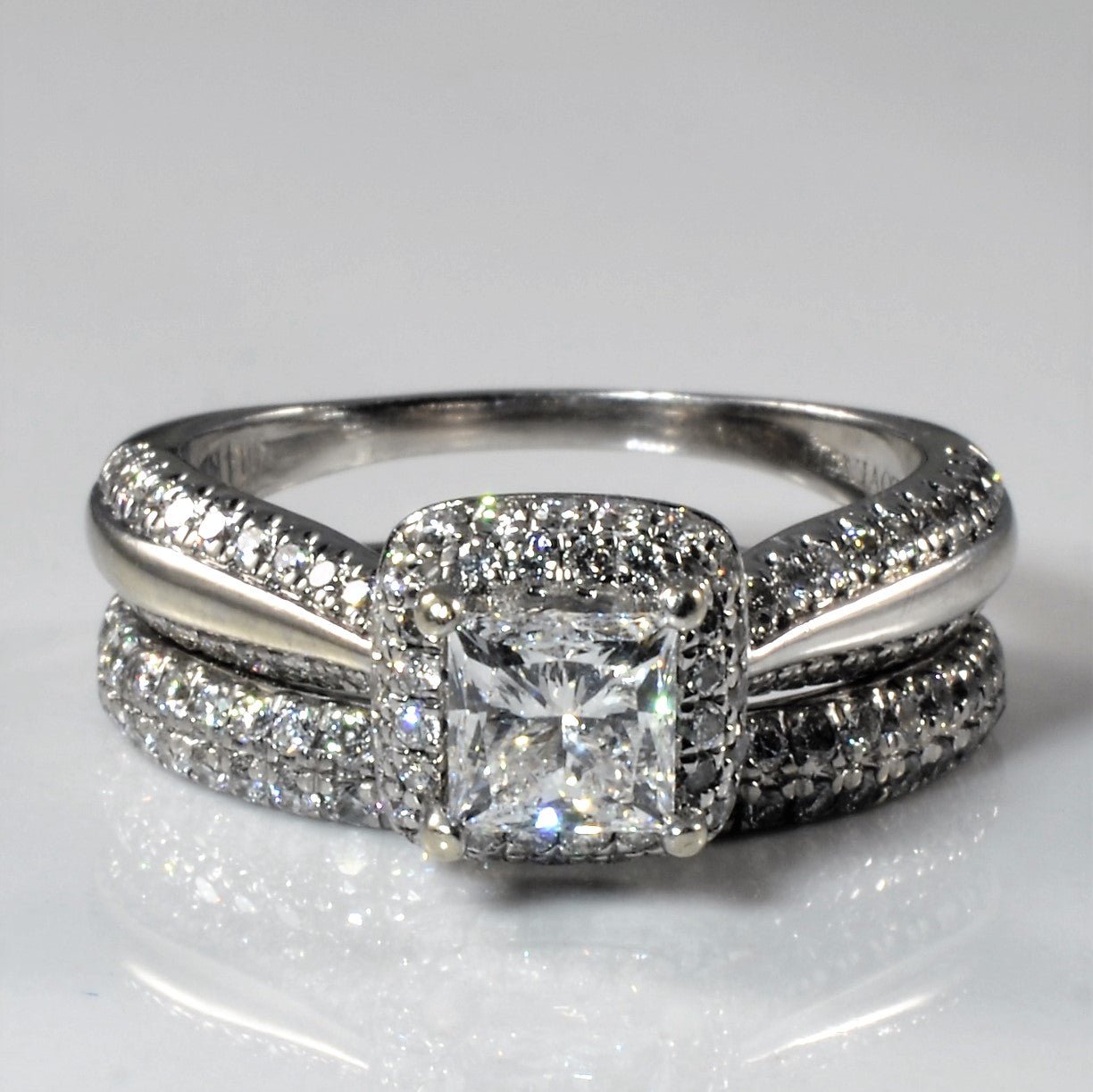 'Vera Wang' Princess Halo Diamond Wedding Set | 1.42ctw | SZ 6 | - 100 Ways