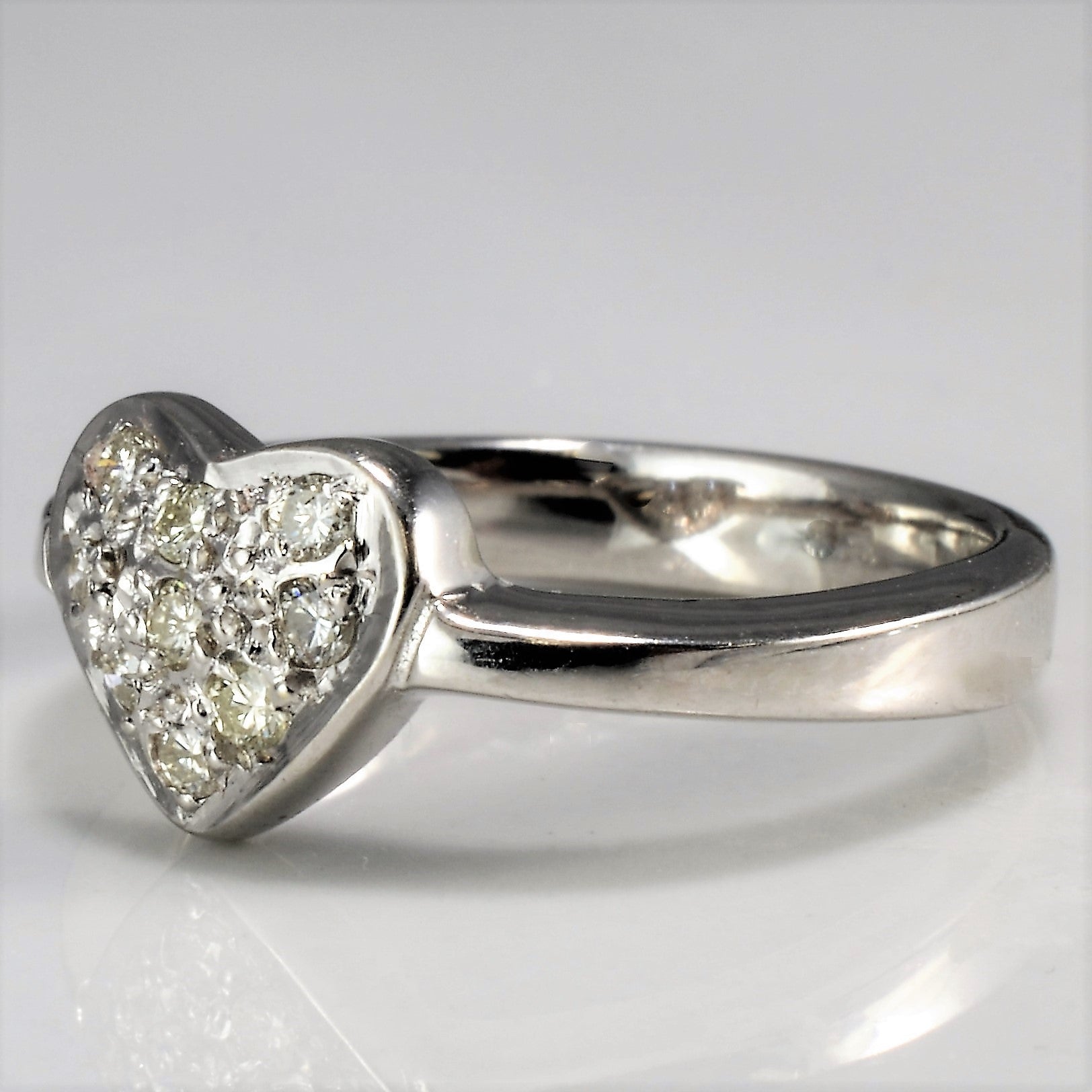 Pave Diamond Heart Ring | 0.15 ctw, SZ 5 |