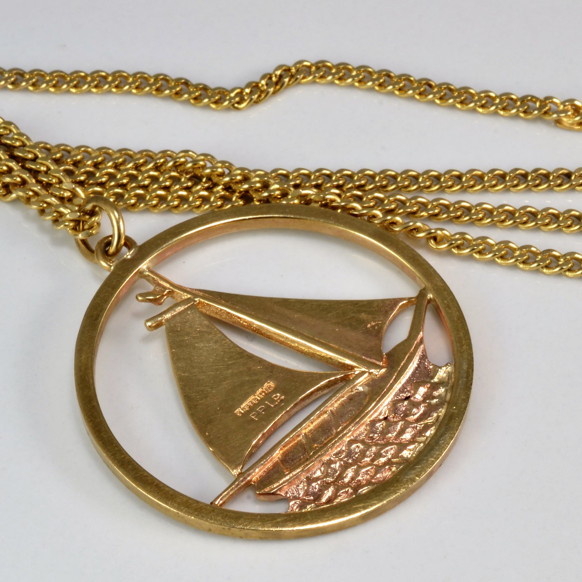Yellow Gold Sailboat Necklace | 26