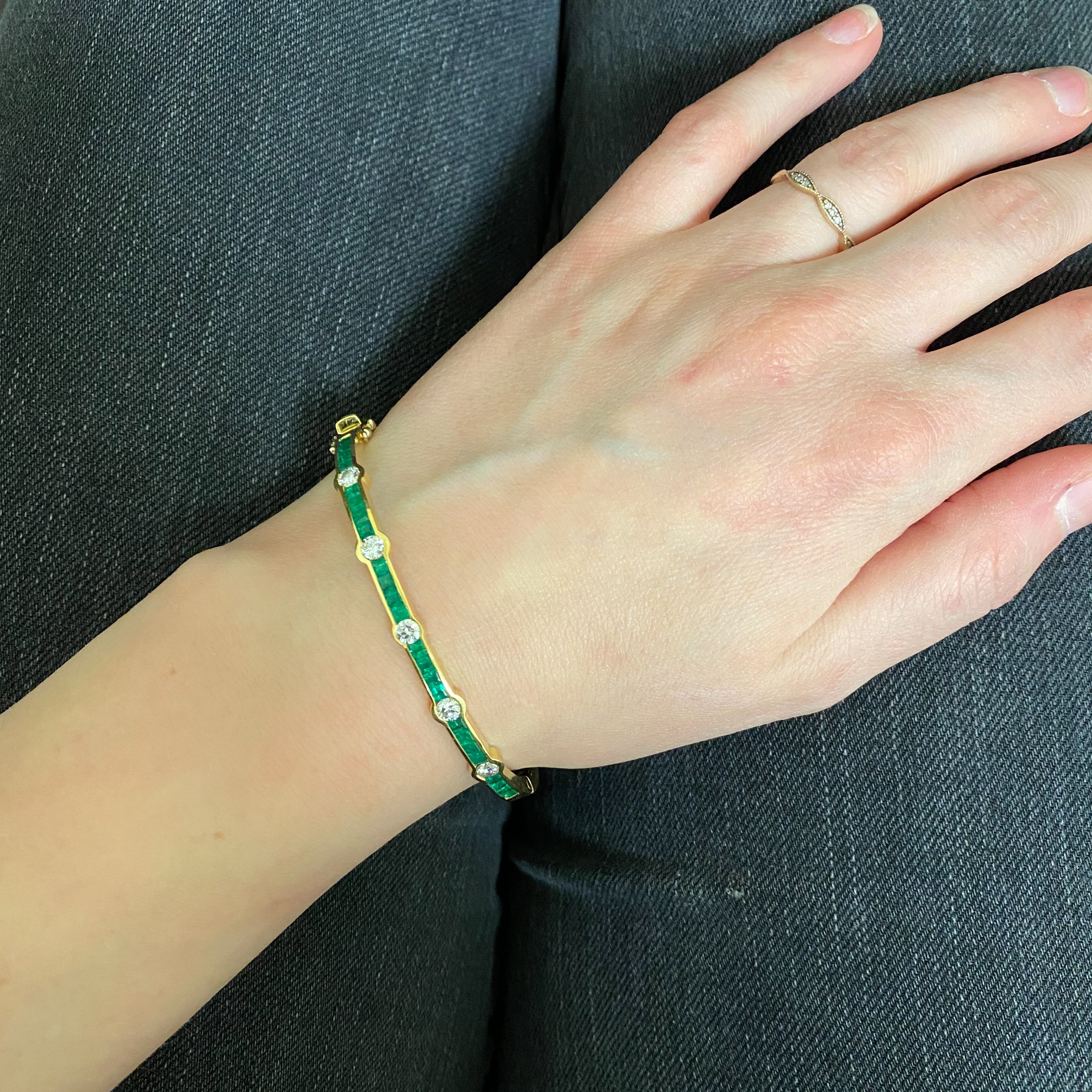 Channel Set Emerald & Diamond Bangle | 0.85ctw, 2.18ctw | 8" |