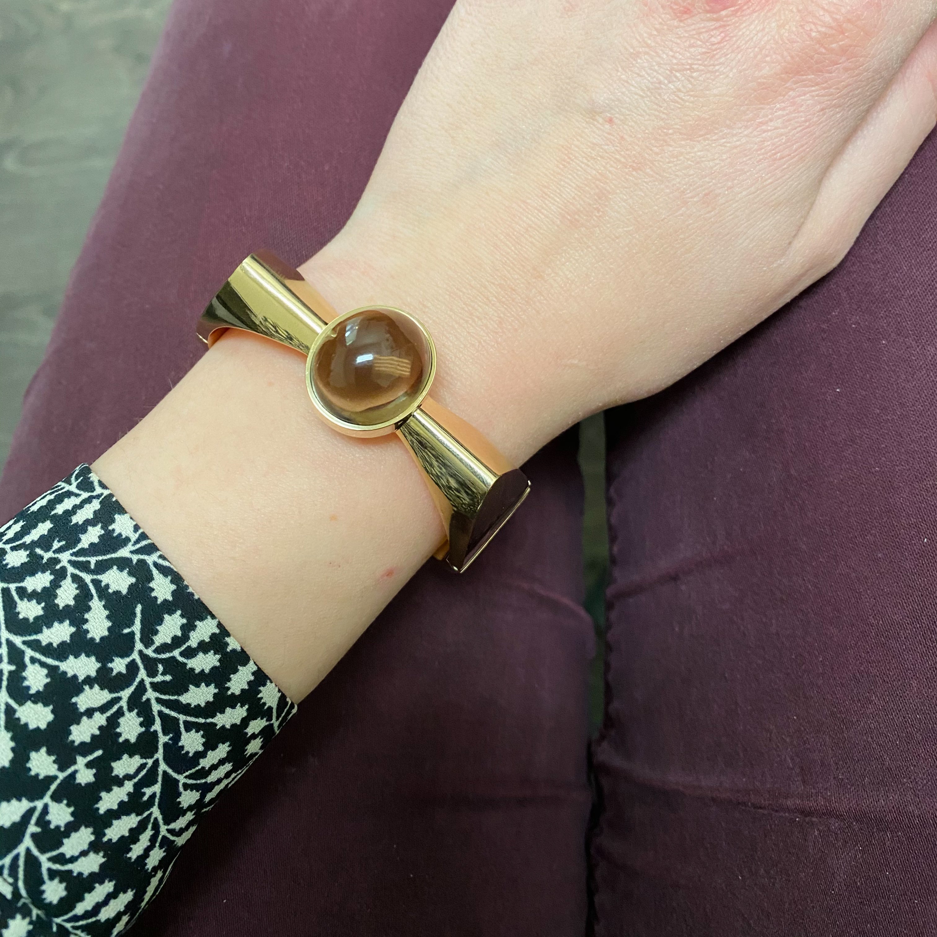 Chunky Smoky Quartz Bangle | 40.00ct | 6" |