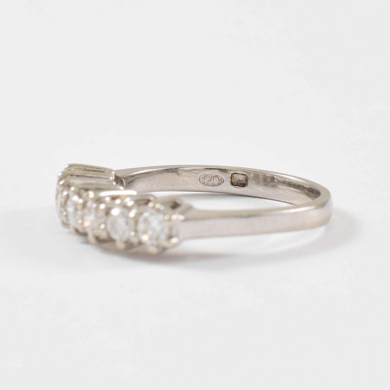 Seven Stone Diamond Ring | 0.35ctw | SZ 4.25 |