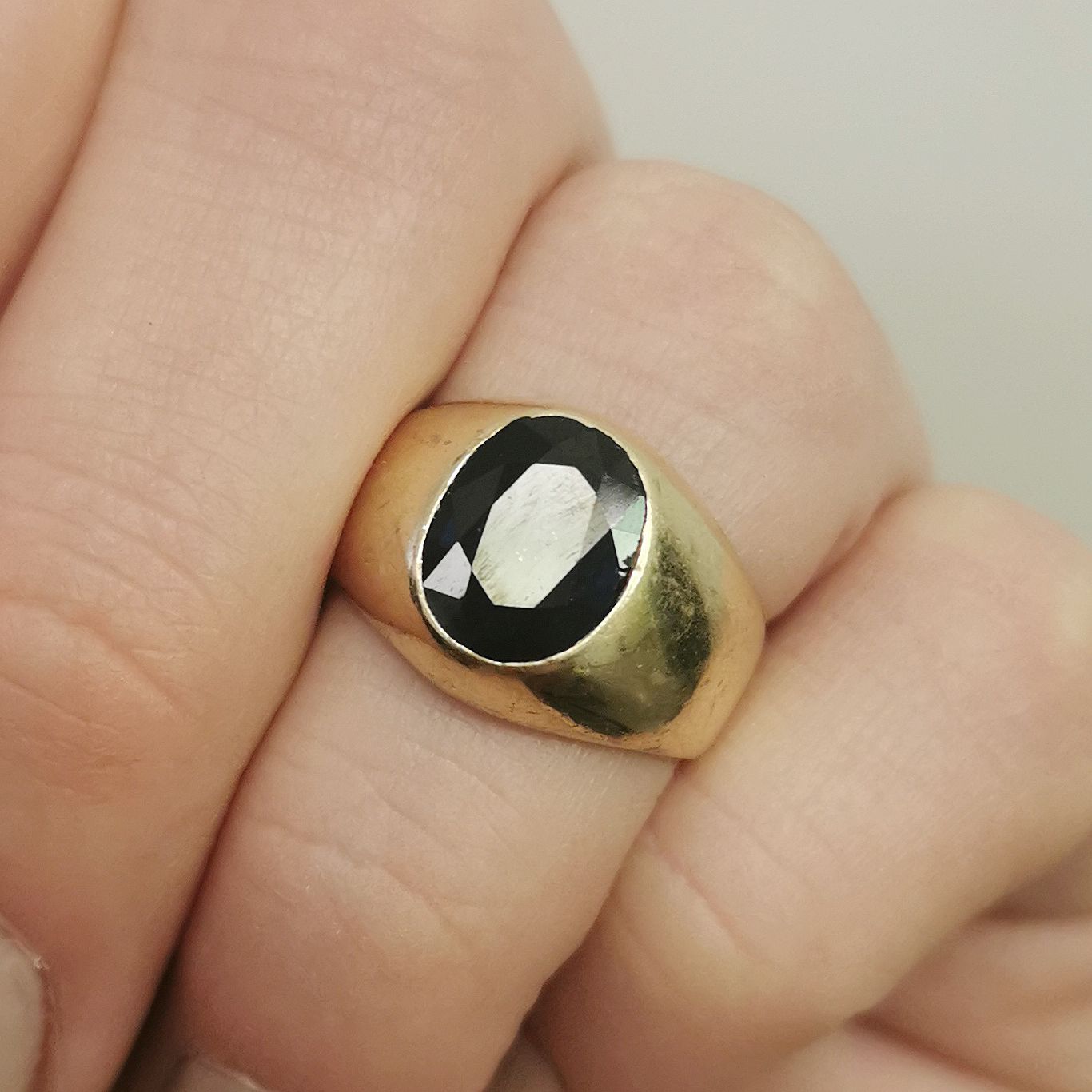 Oval Cut Blue Sapphire Ring | 1.85ct | SZ 5 |