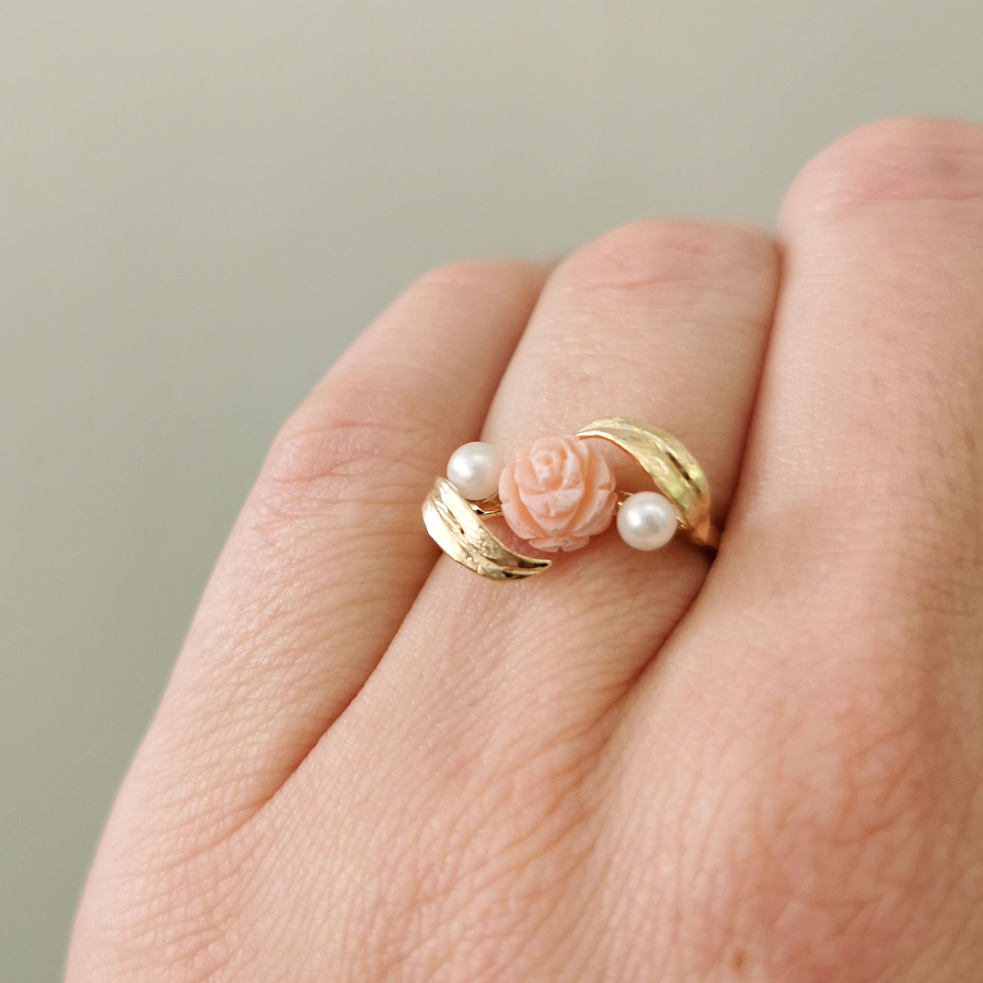 Rose Carved Coral & Pearl Ring | 0.25ctw, 1.00ct | SZ 6 |