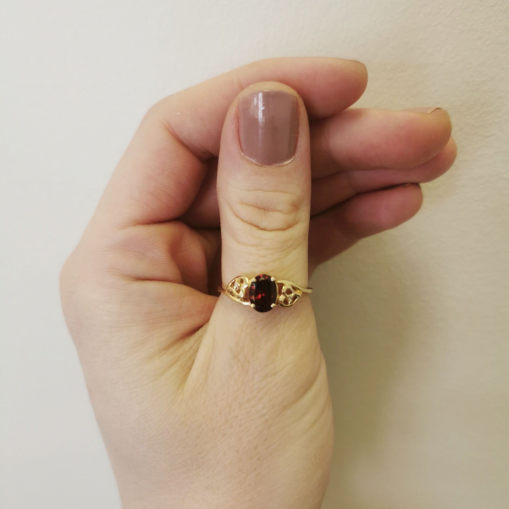 Garnet & Diamond Heart Ring | 0.01ctw, 1.65ct | SZ 10 |