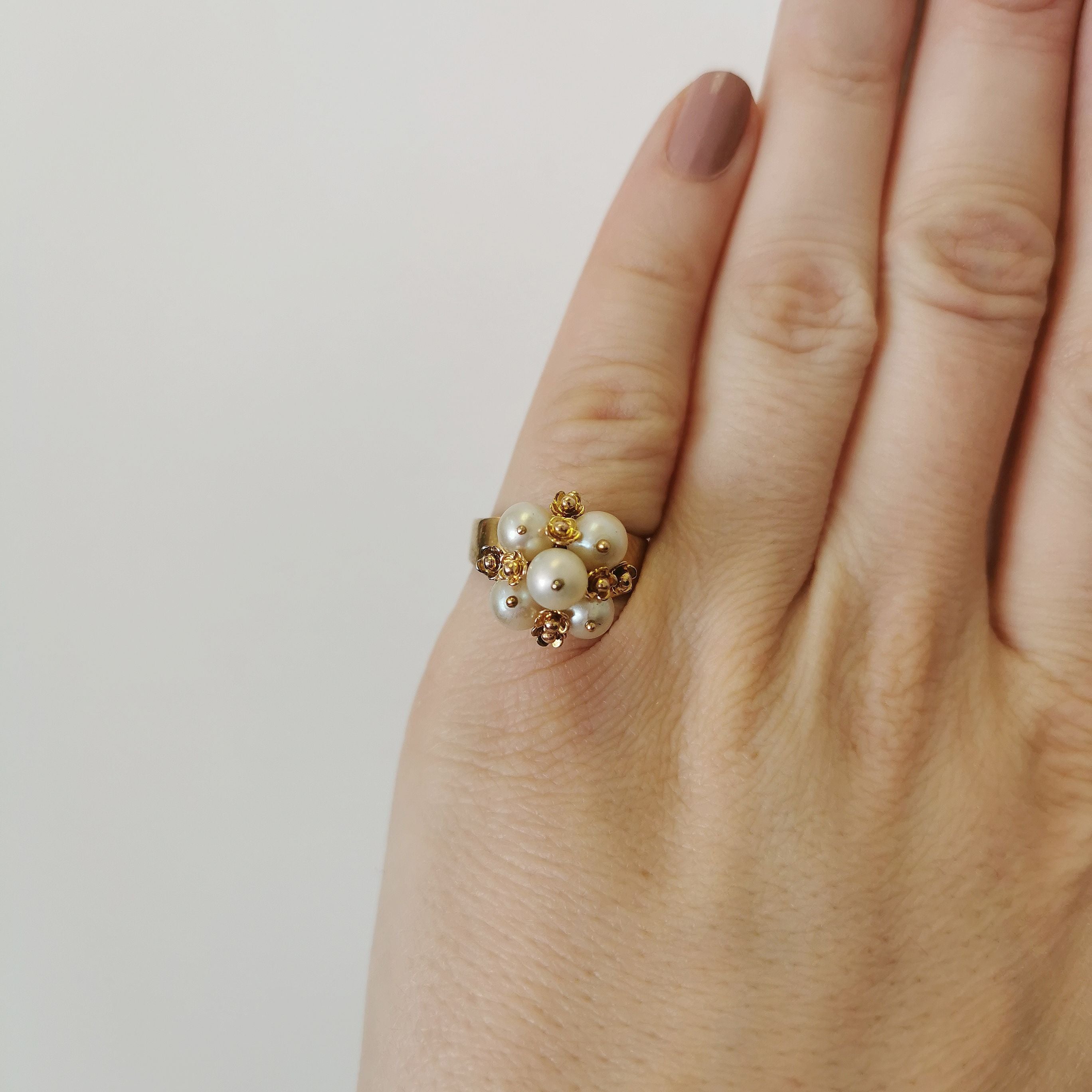 Tall Floral Pearl Ring | 5.75ctw | SZ 6 |