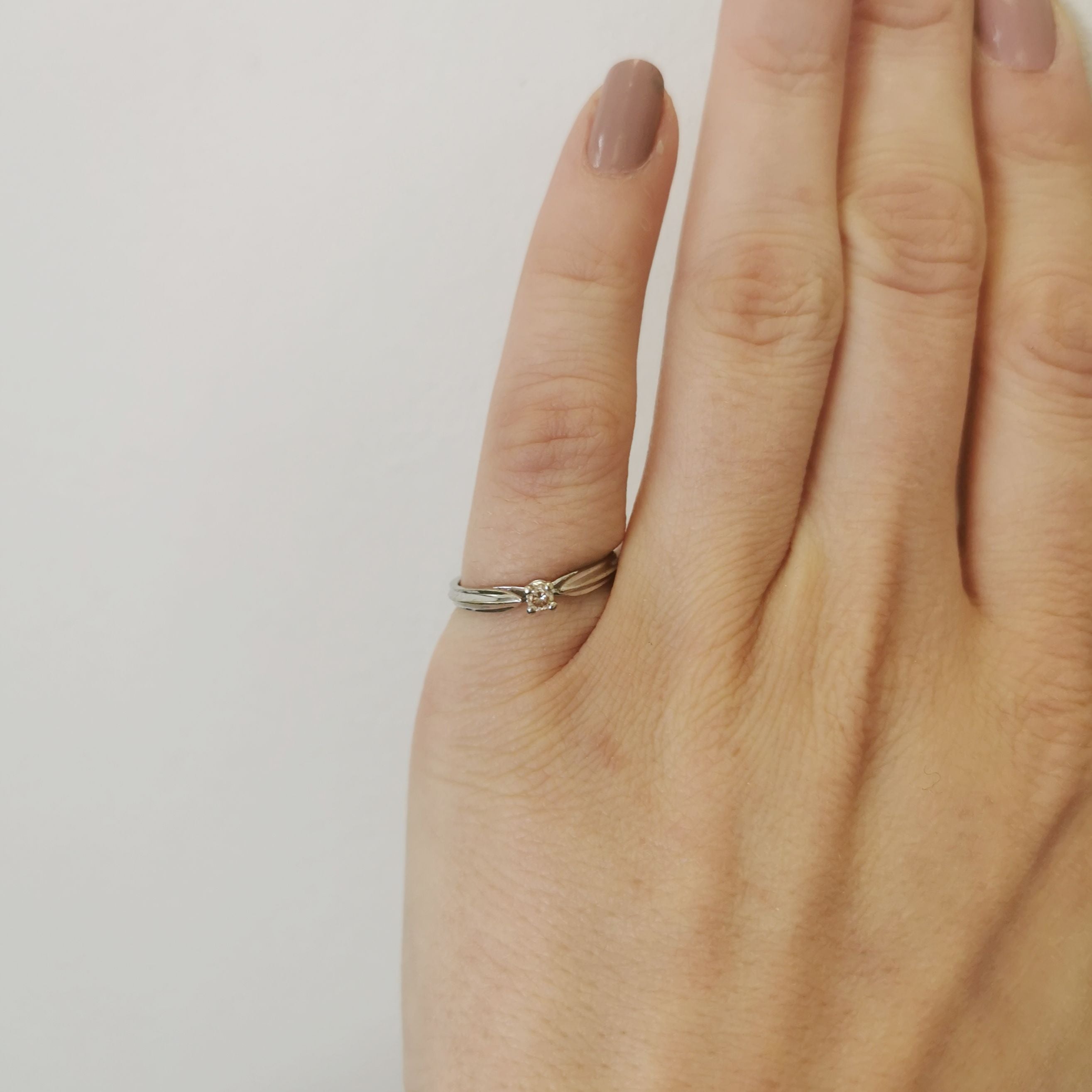 Petite Champagne Diamond Promise Ring | 0.06ct | SZ 5.75 |