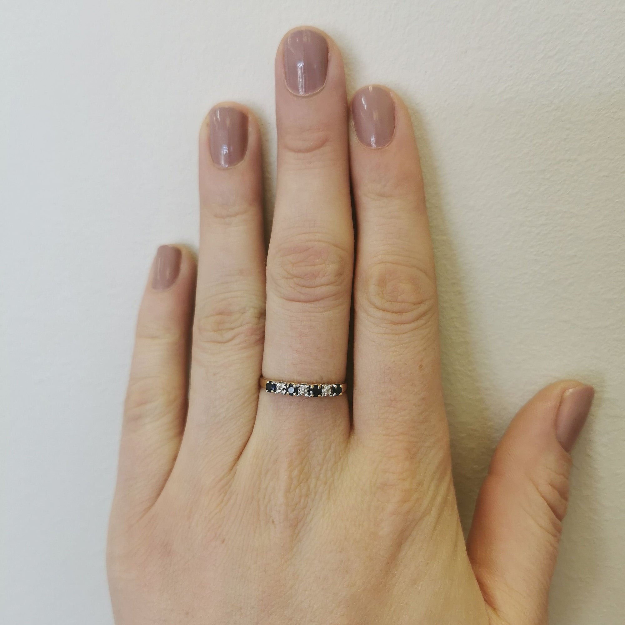 Alternating Blue Sapphire & Diamond Ring | 0.32ctw, 0.01ctw | SZ 9 |
