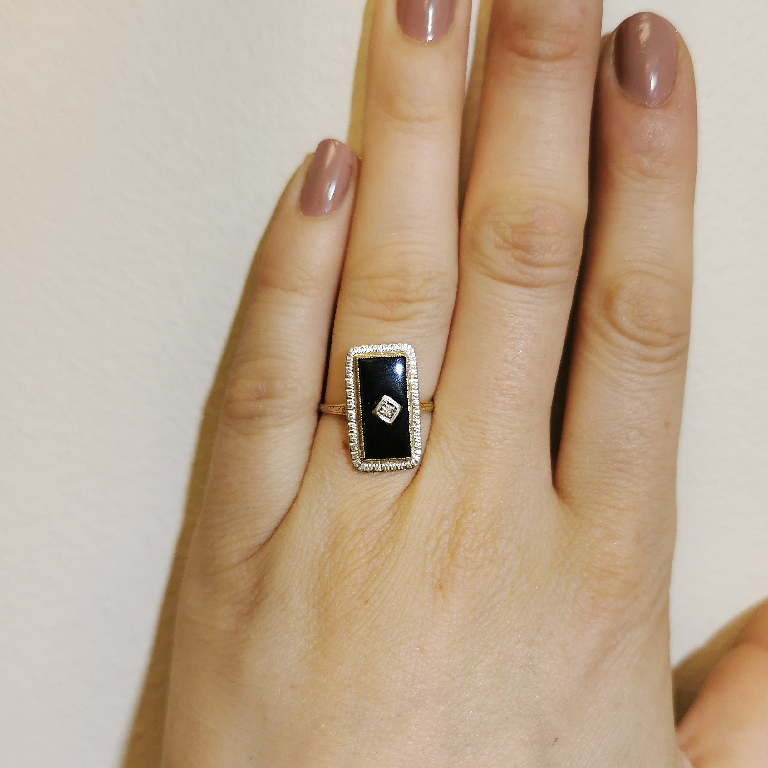 1930s Rectangle Onyx & Diamond Ring | 2.84ct, 0.02ct | SZ 7.75 |