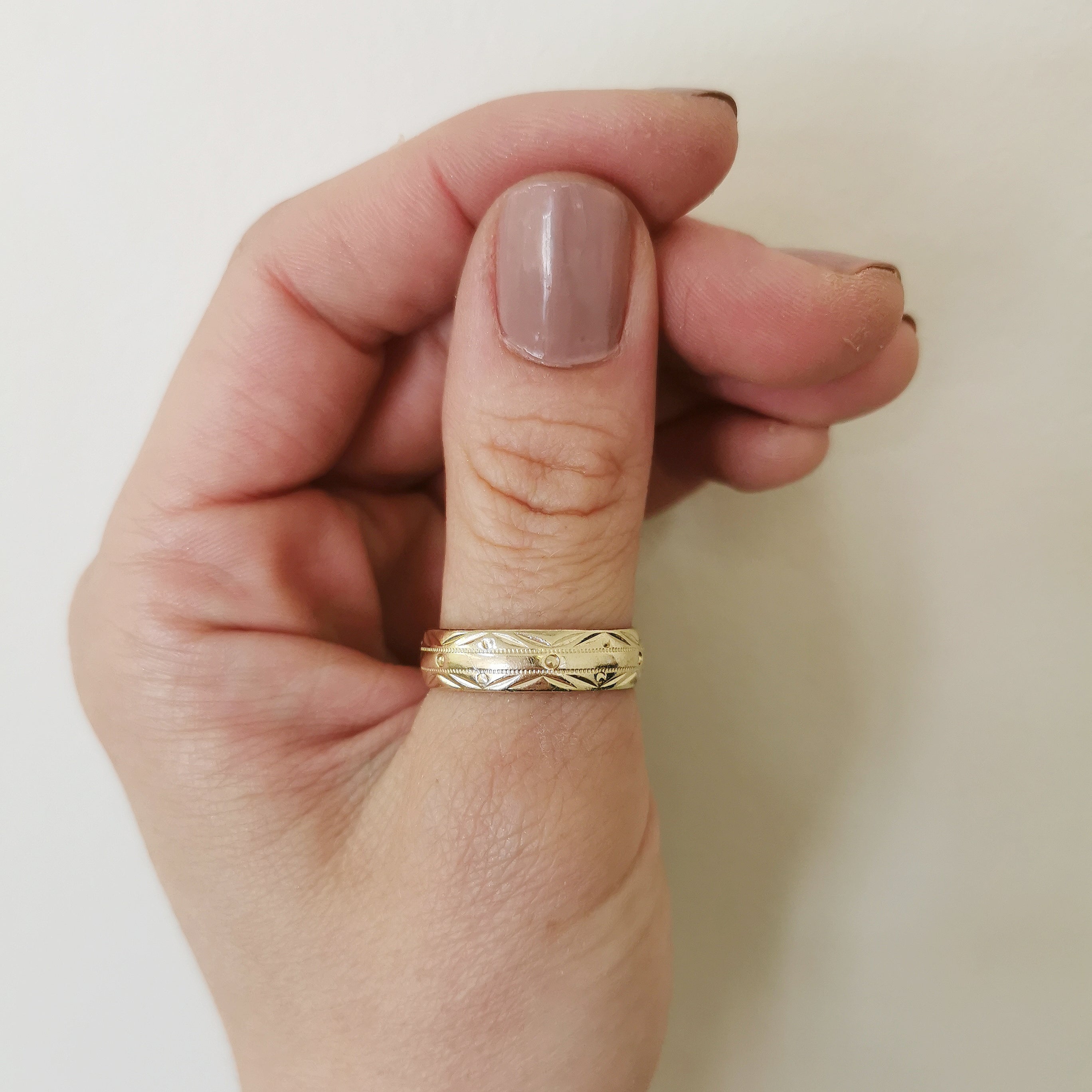 Textured Gold Band | SZ 10 |