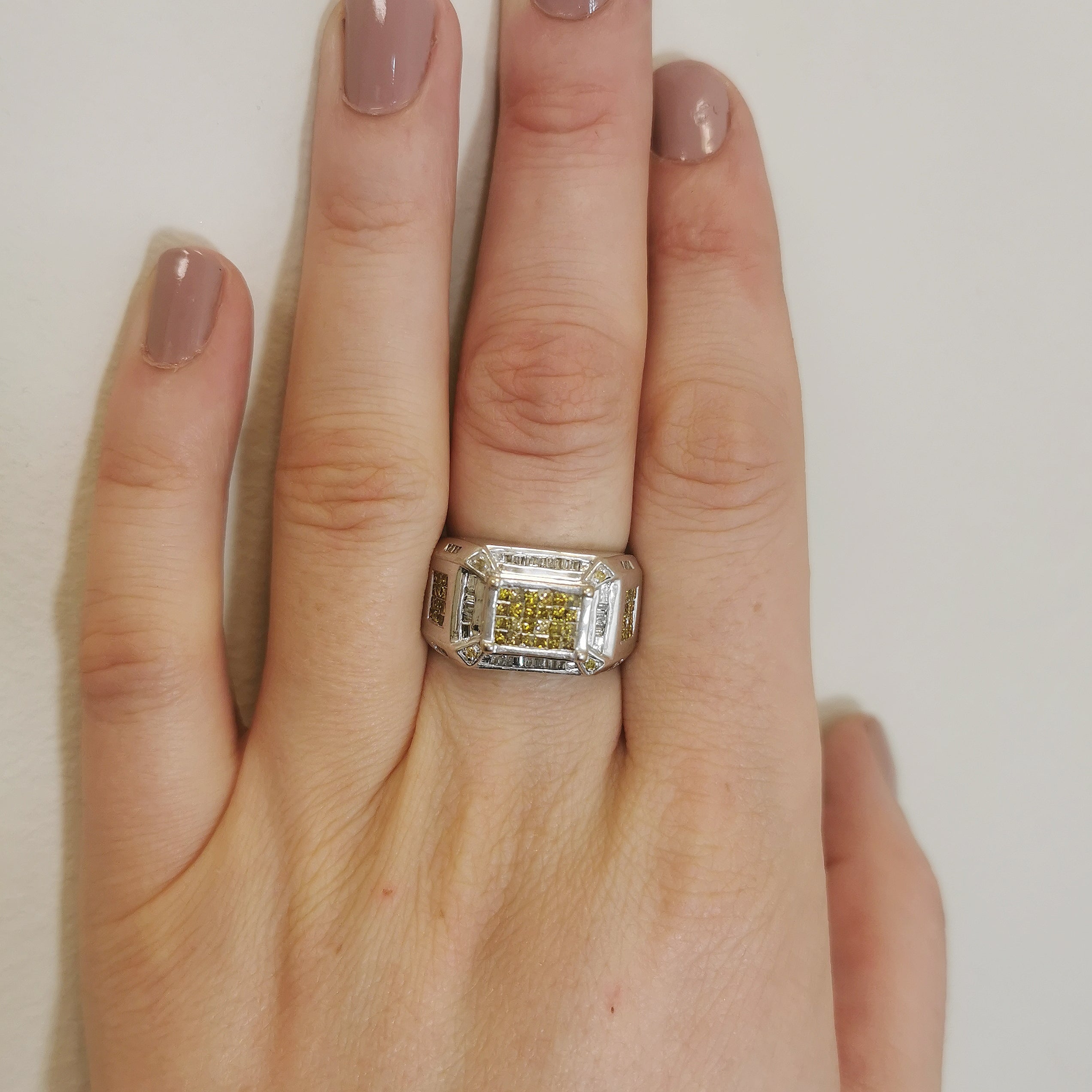 Mixed Cut Diamond Grid Ring | 0.64ctw | SZ 8.5 |