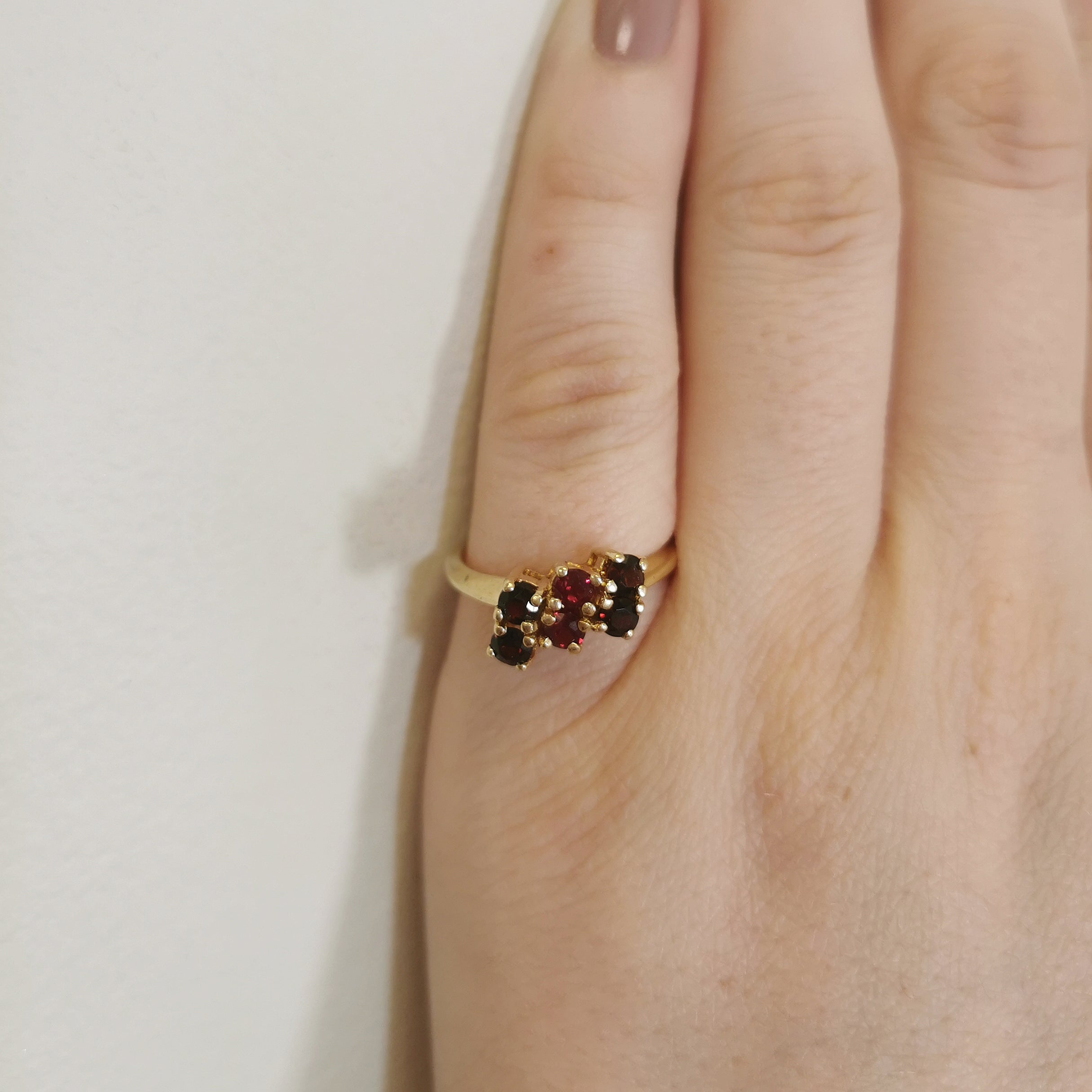 Garnet & Synthetic Ruby Ring | 0.82ctw | SZ 6.5 |