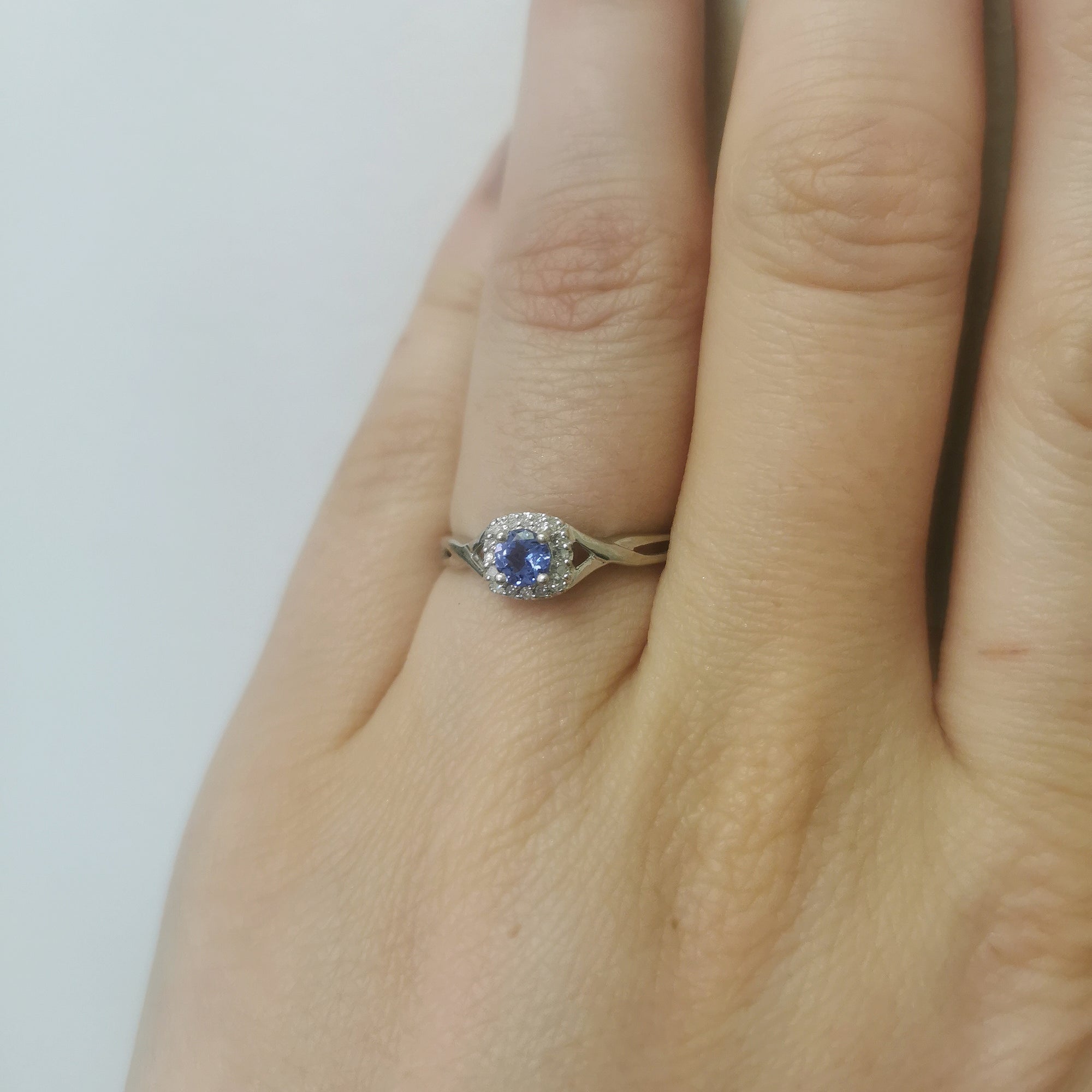 Michael deals hill tanzanite