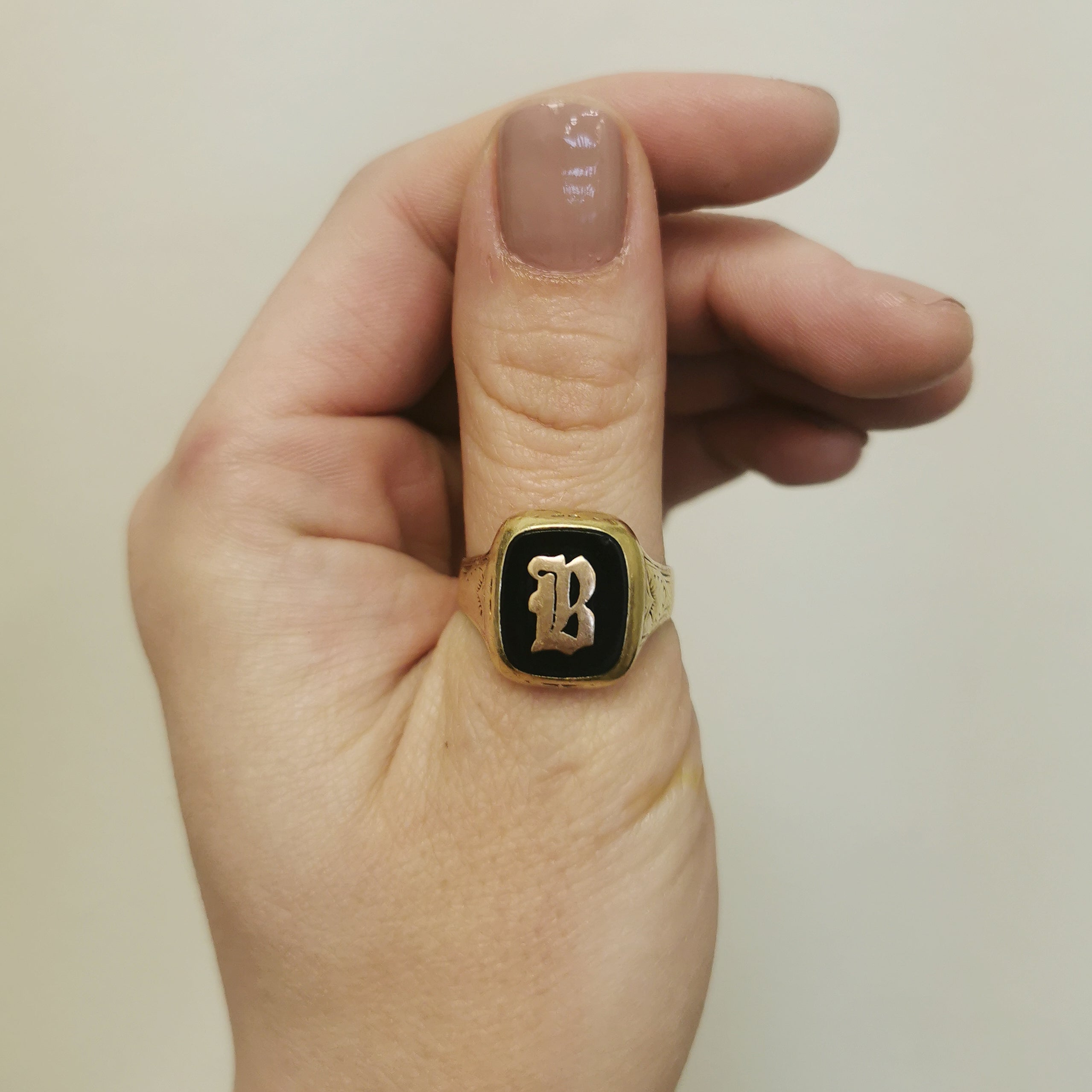 Black Onyx 'B' Initial Signet Ring | 4.00ct | SZ 11 |