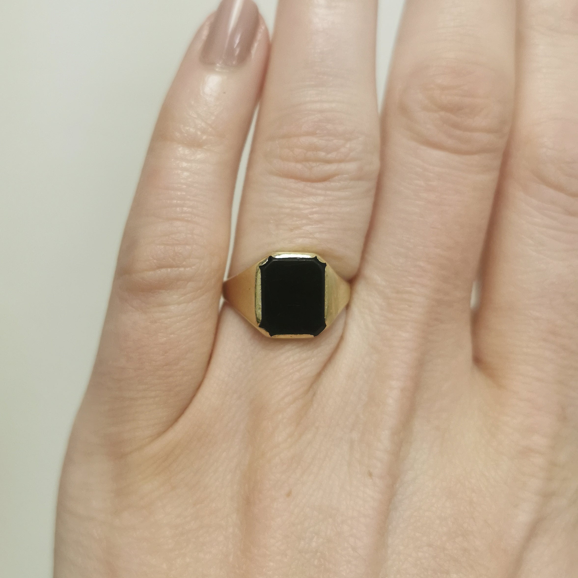 Black Onyx Signet Ring | 3.00ct | SZ 7.25 |