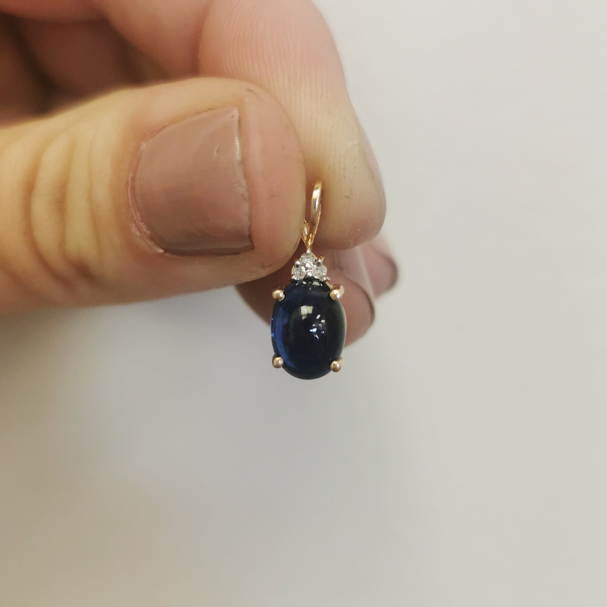 Sapphire Cabochon & Diamond Pendant | 1.43ct, 0.02ctw |