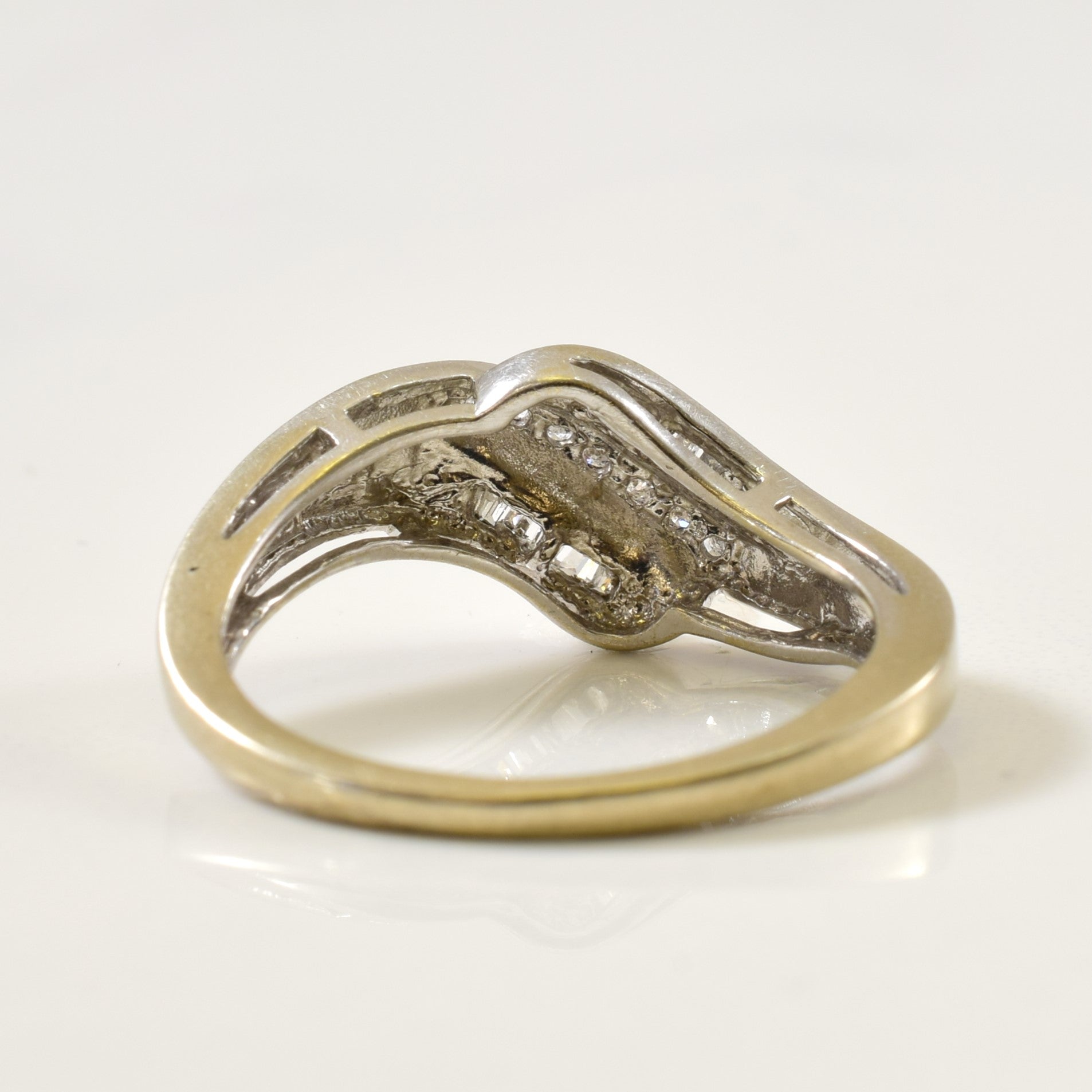 White Gold Diamond Wave Ring | 0.10ctw | SZ 5.25 |
