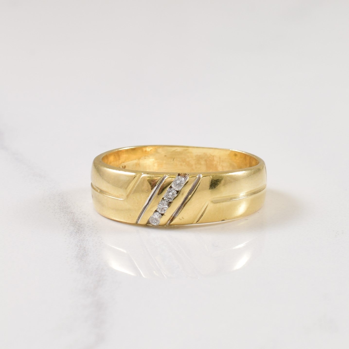 Bague sertie de diamants en canal | 0,05 ct | Taille 6,5 |