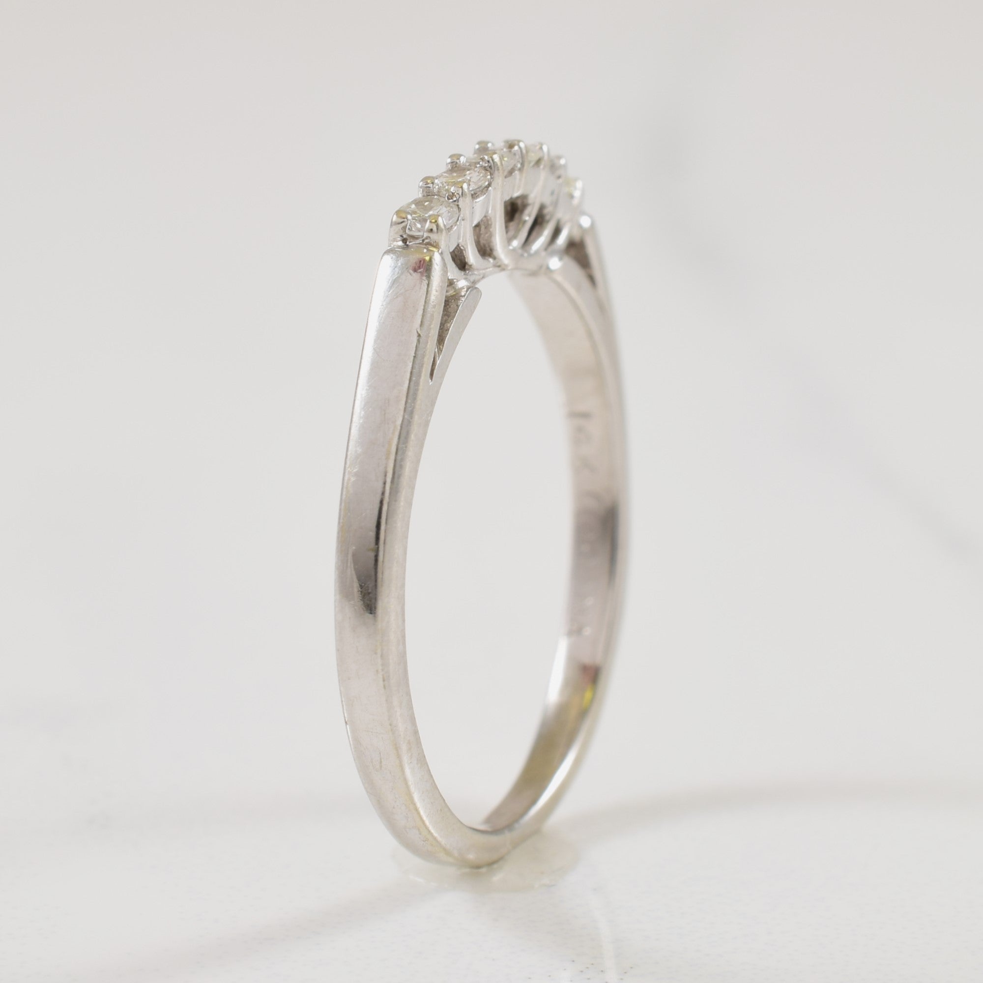 Six Stone Diamond Ring | 0.12ctw | SZ 6 |