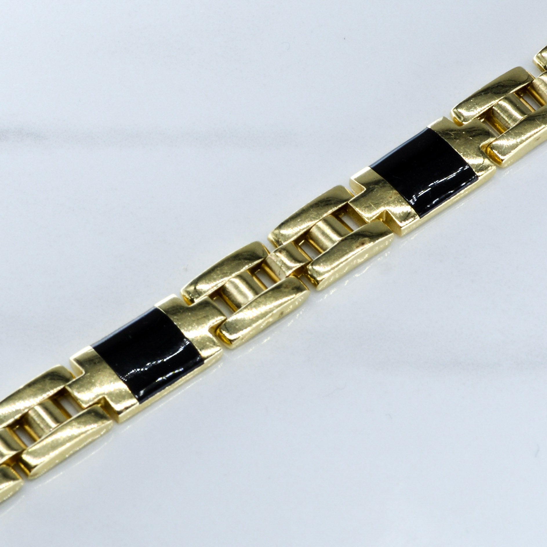 Black Onyx & Yellow Gold Bracelet | 5.00ctw | 8.5