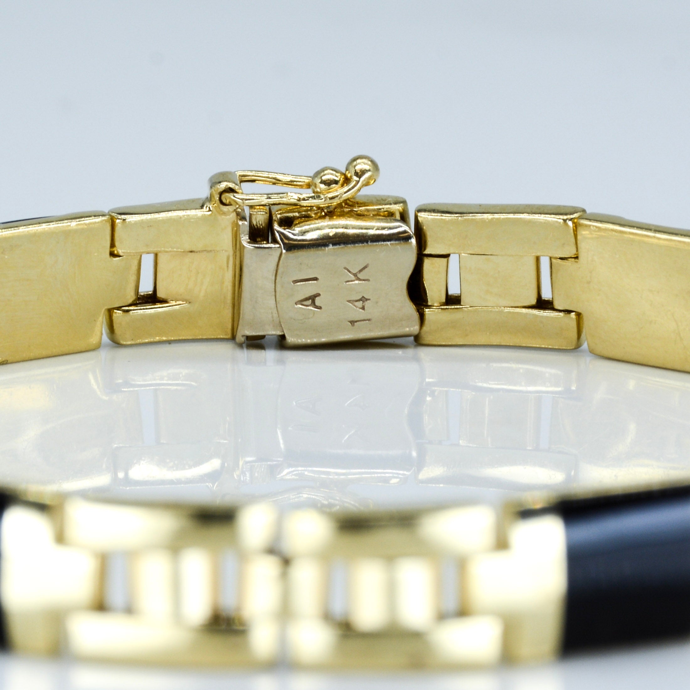 Black Onyx & Yellow Gold Bracelet | 5.00ctw | 8.5" |