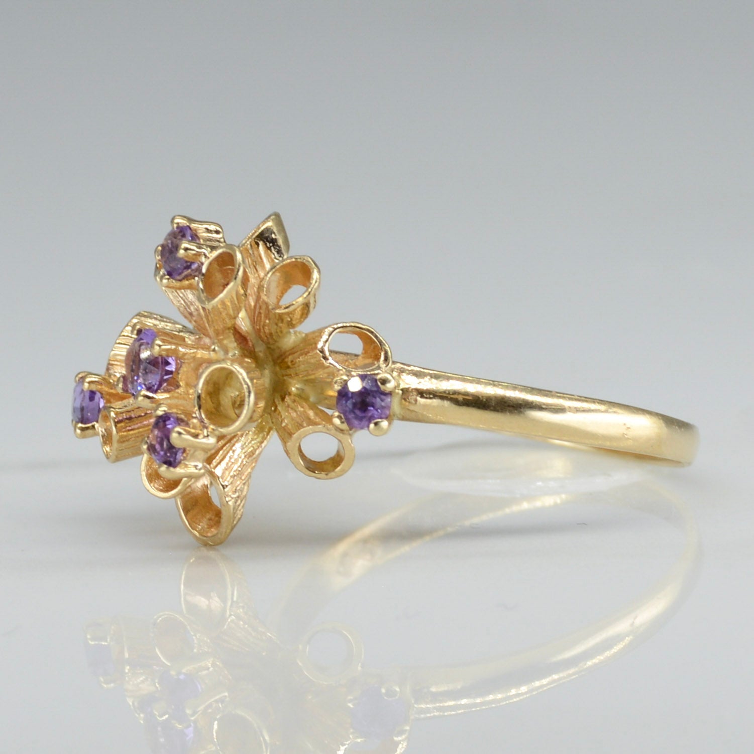 Amethyst Cocktail Ring | 0.30ctw | SZ 9 |