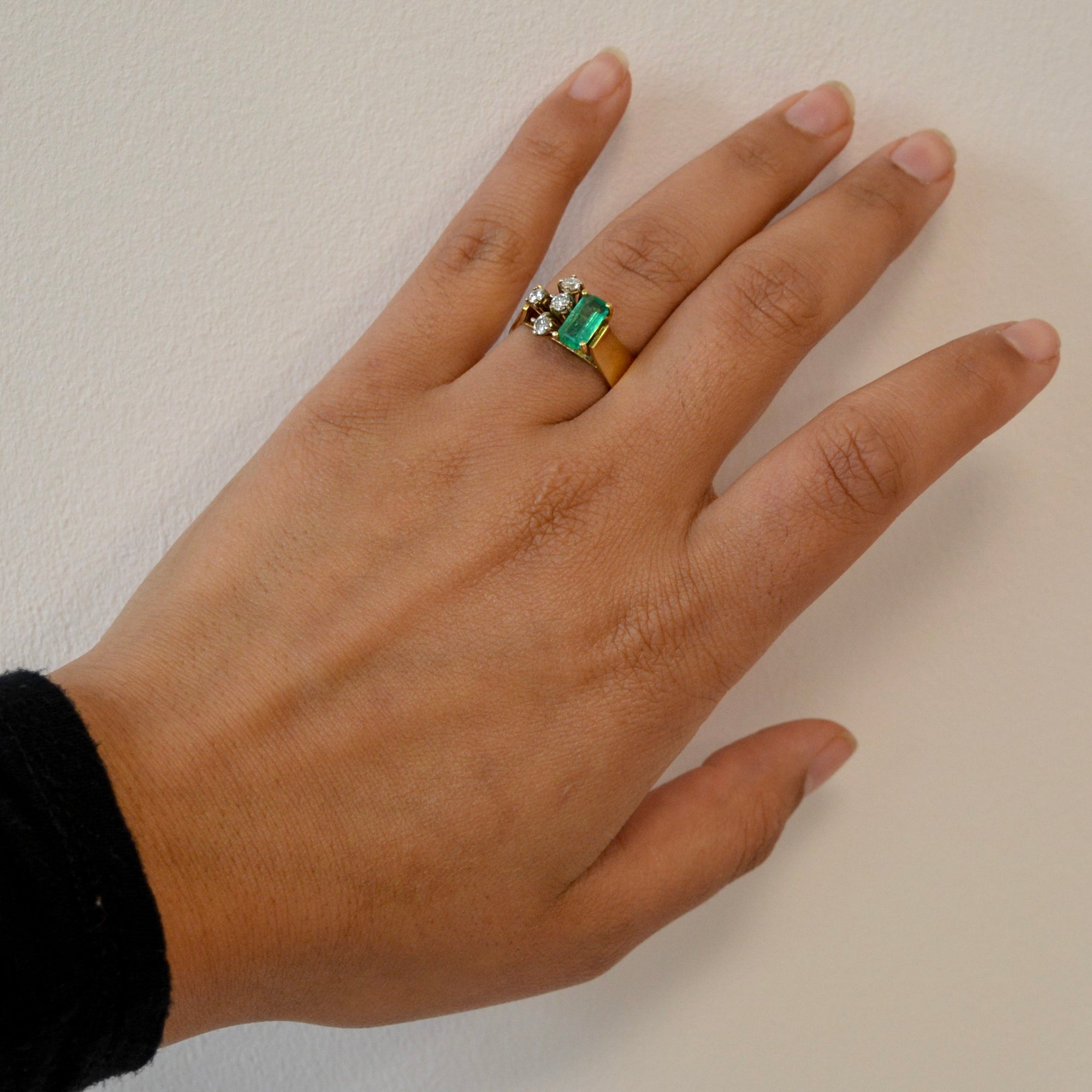 Pelegrin' Emerald & Diamond Ring | SZ 7.5 |