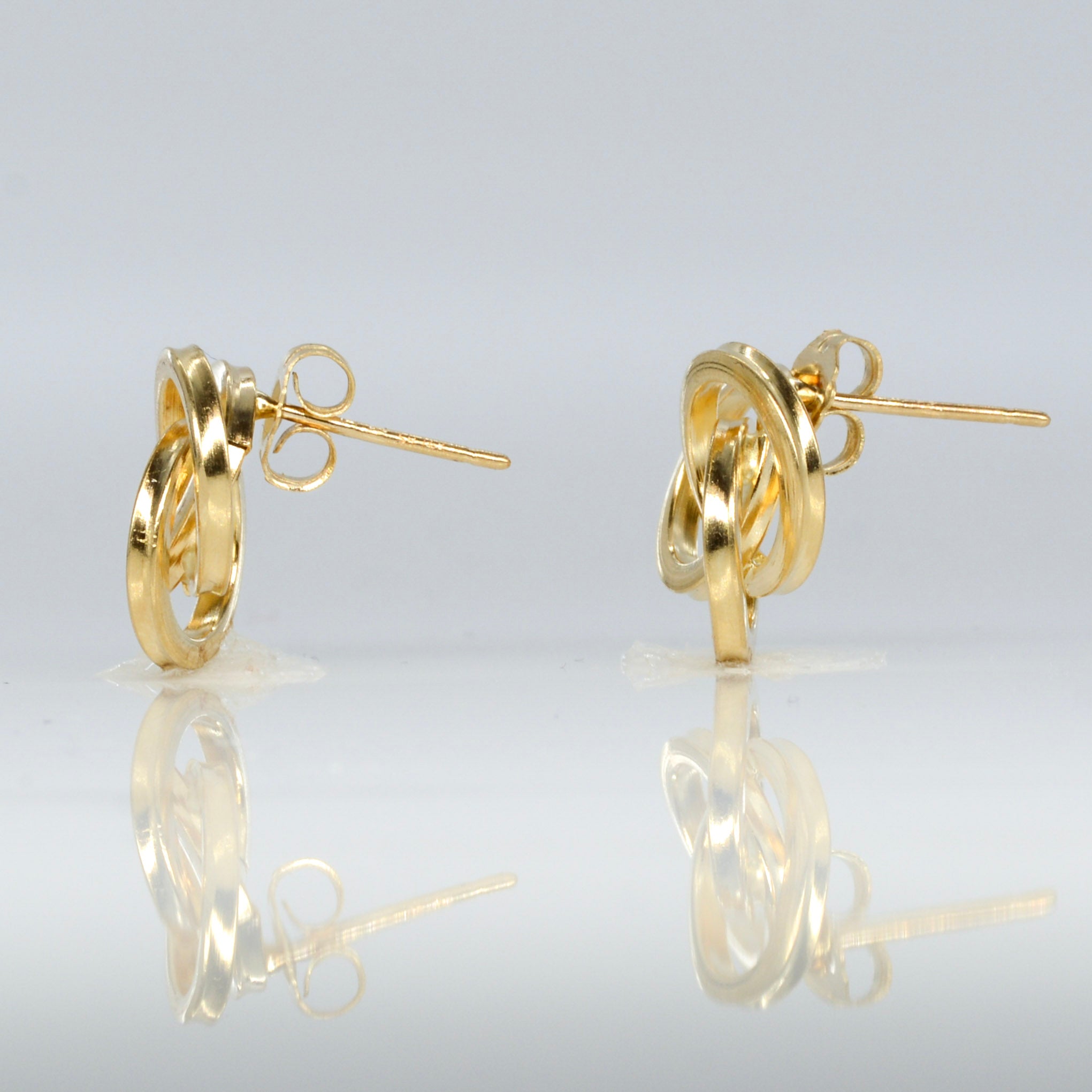 Yellow Gold Interwoven Stud Earrings |