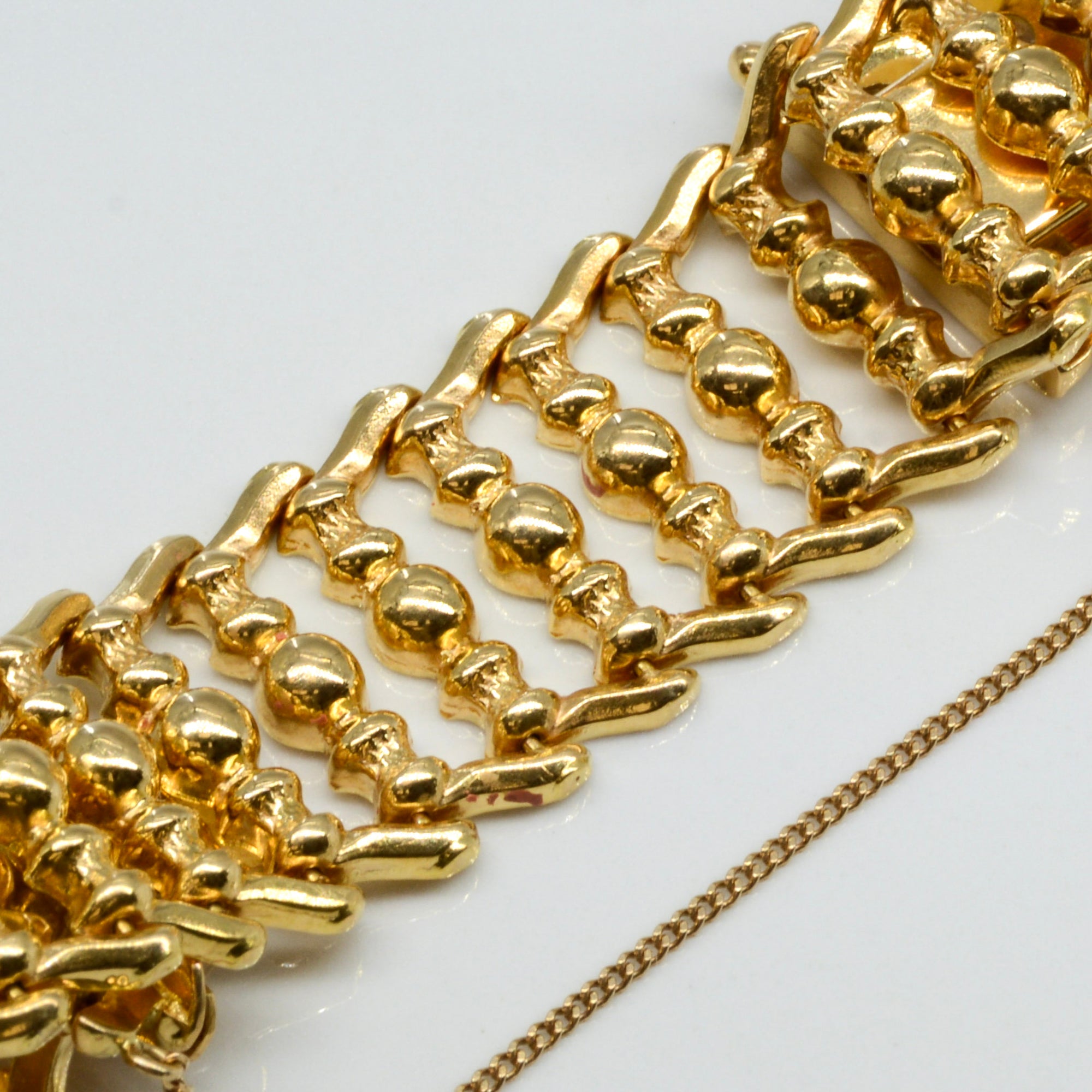 Yellow Gold Ornate Link Bracelet | 7