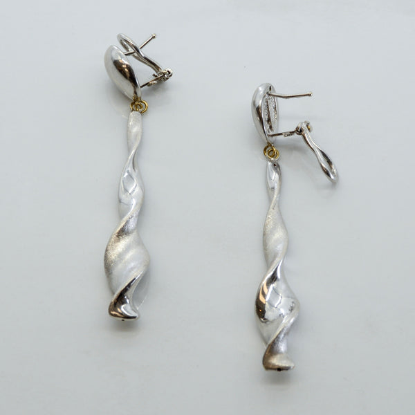 18k White Gold Textured Twist Drop Earrings |