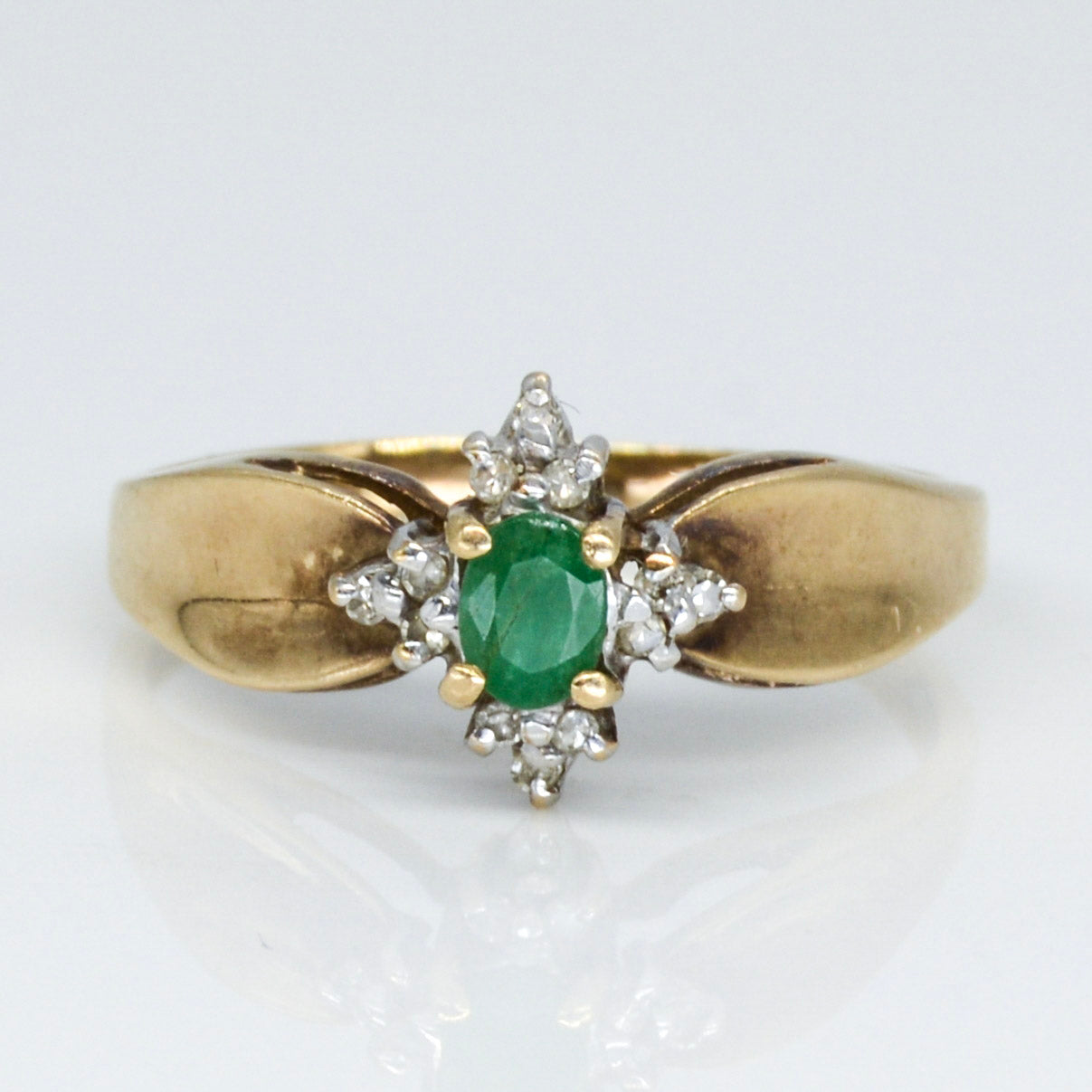 10k Yellow Gold Emerald & Diamond Ring | 0.11ct | SZ 6.5 |