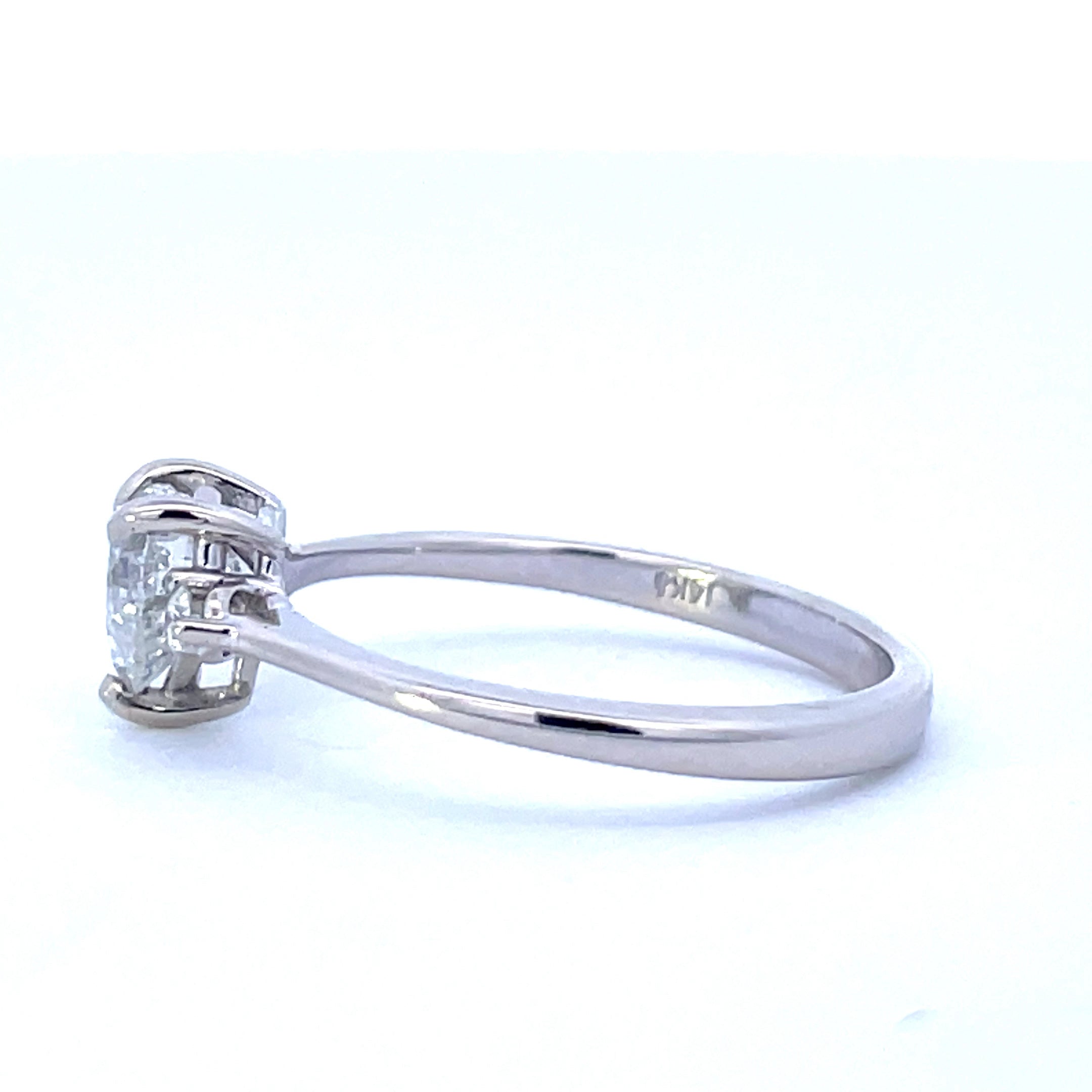 Bespoke' Three Stone Heart Cut Diamond Engagement Ring | 0.92ctw | SZ 6.75 |