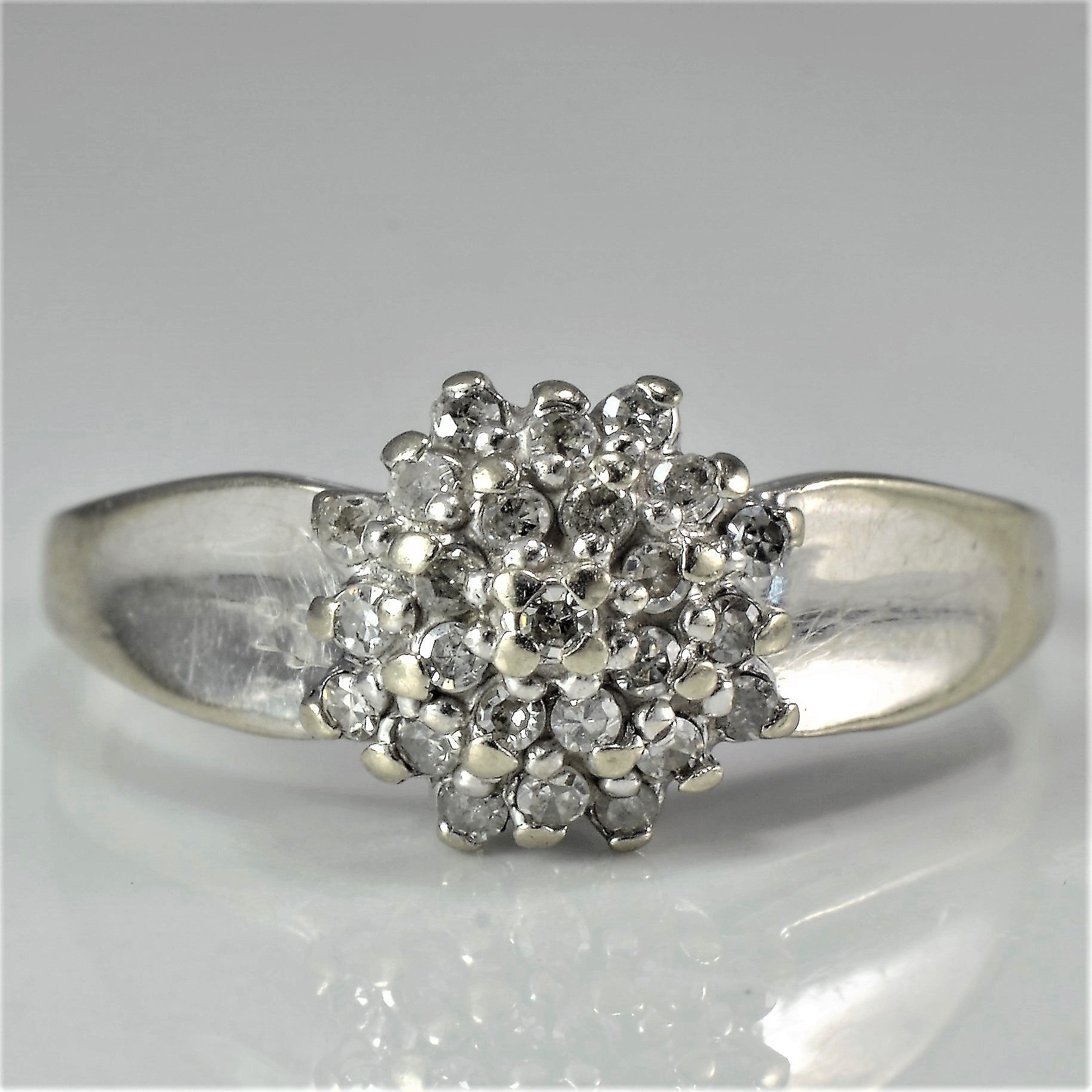 Diamond Cluster Promise Ring | 0.15 ctw, SZ 7 |