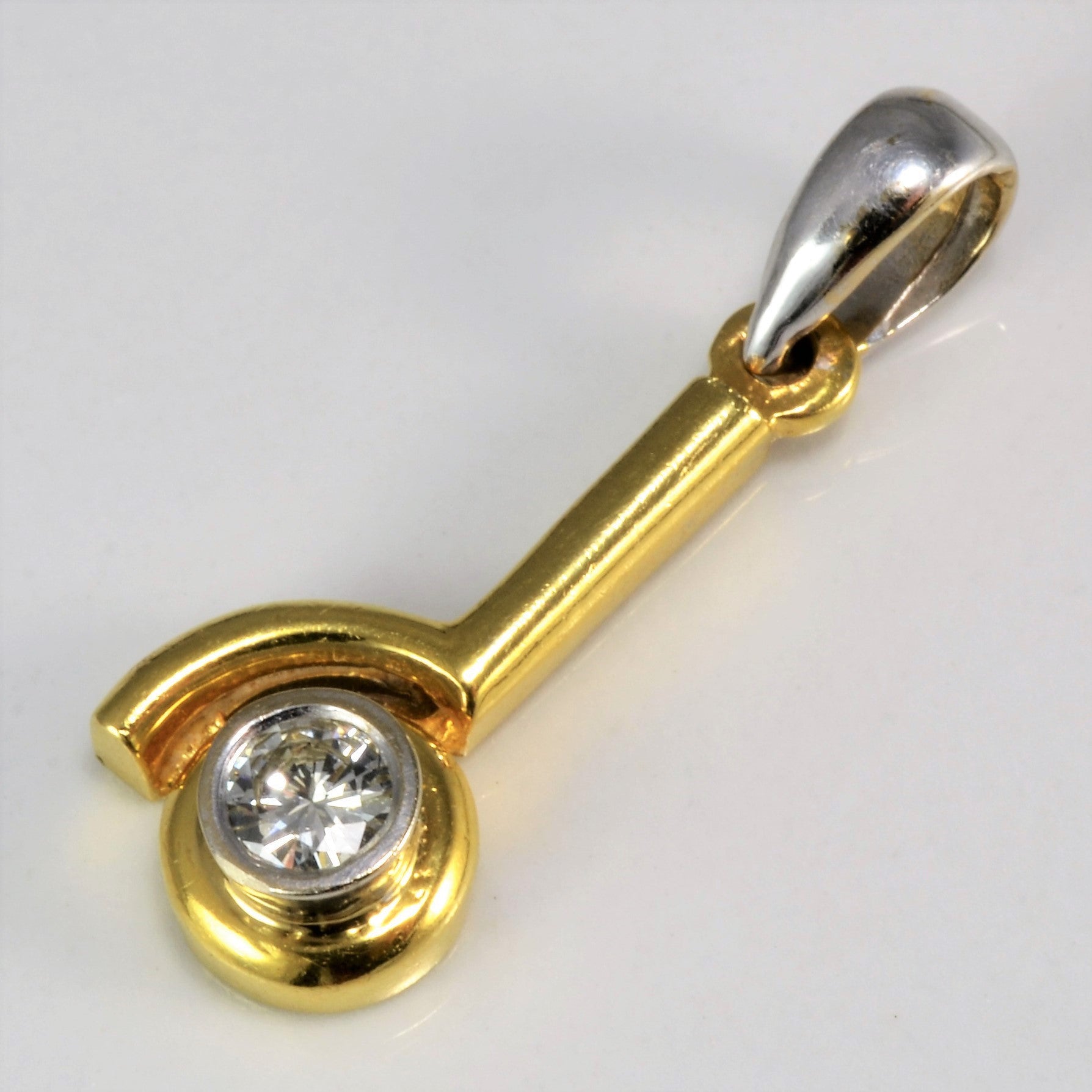 Unique Solitaire Diamond Gold Pendant | 0.25 ct |