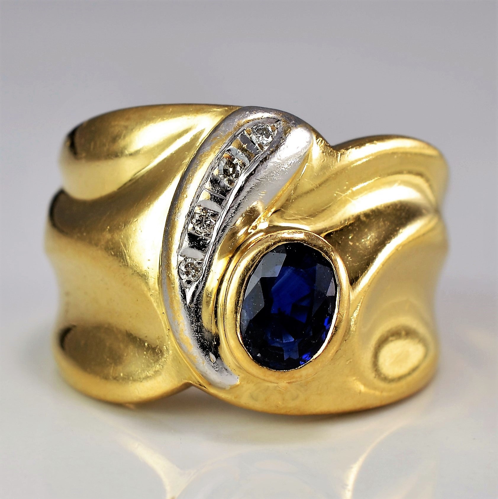 Oval Sapphire & Diamond Wide Ring | 0.04ctw, 0.60ct | SZ 7.5 |