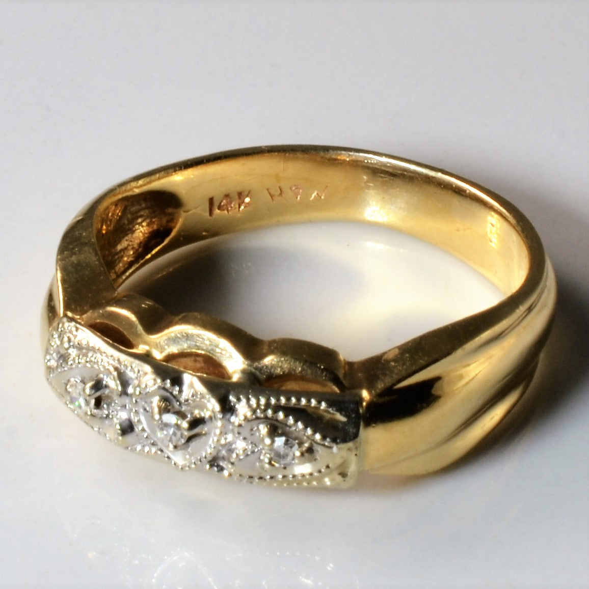 Milgrain Detailed Heart Ring | 0.025ctw | SZ 7.25 |