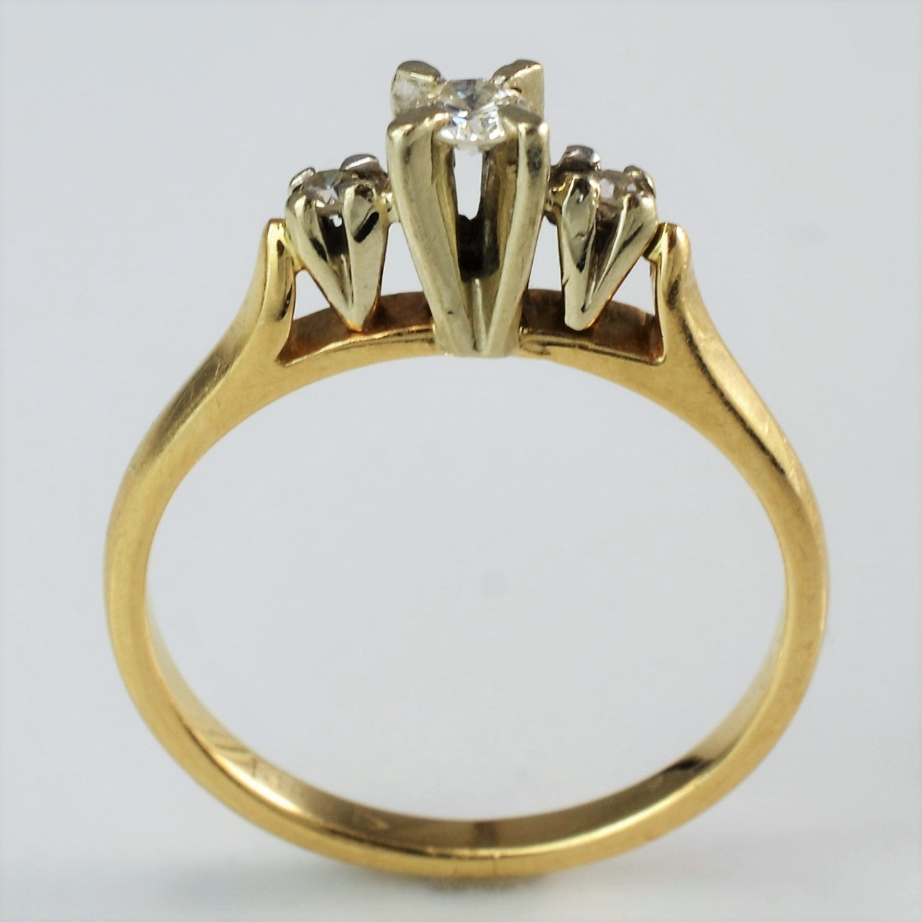 Vintage Three Stone Setting Ring | 0.08 ctw, SZ 4.5 |