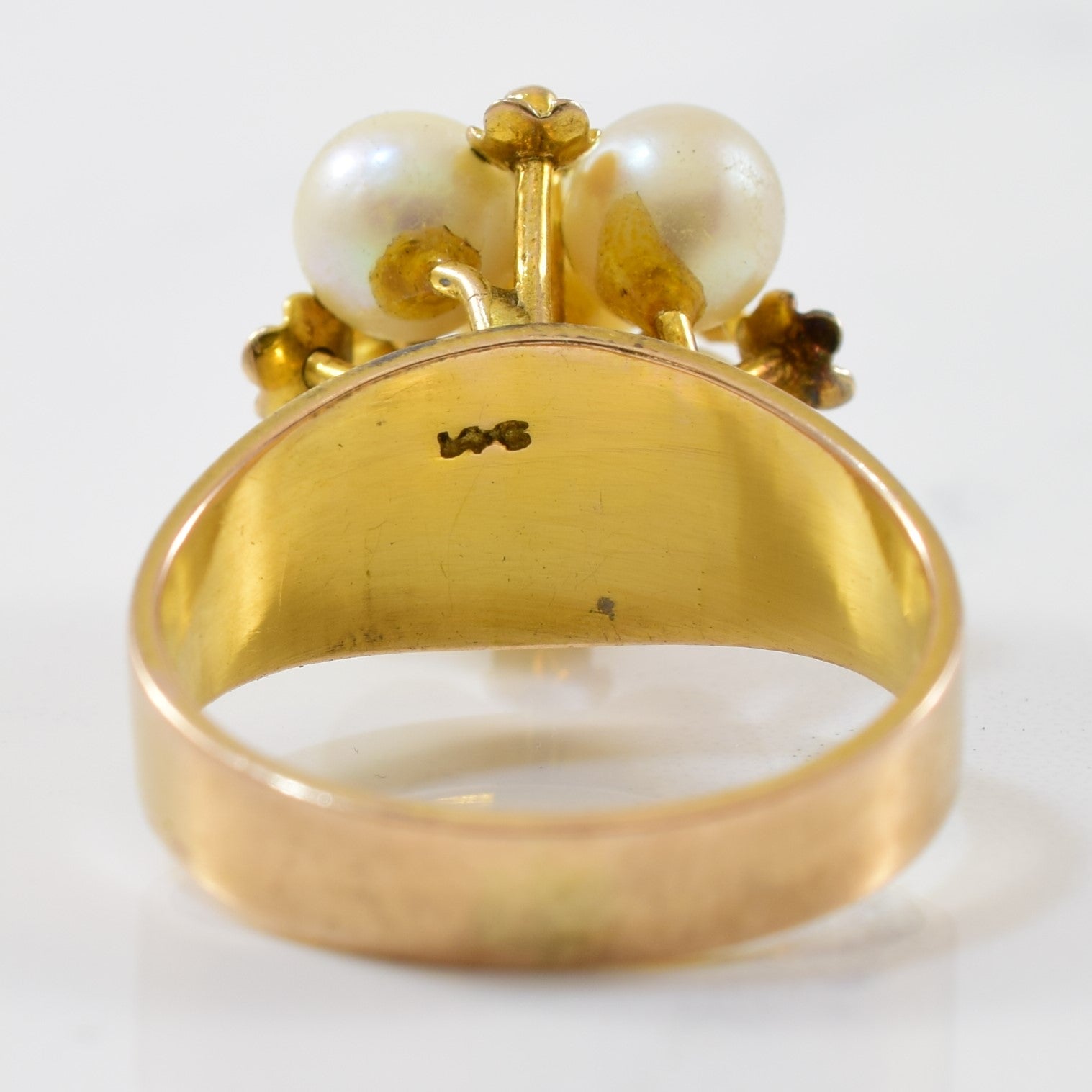 Tall Floral Pearl Ring | 5.75ctw | SZ 6 |