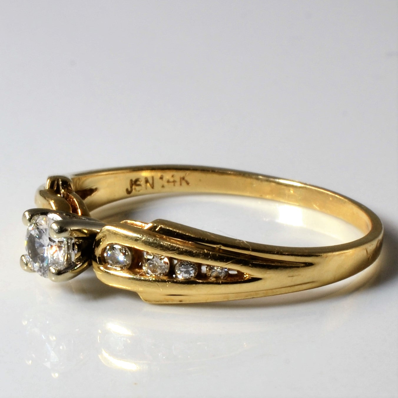 Channel Accented Diamond Ring | 0.24ctw | SZ 7.25 |