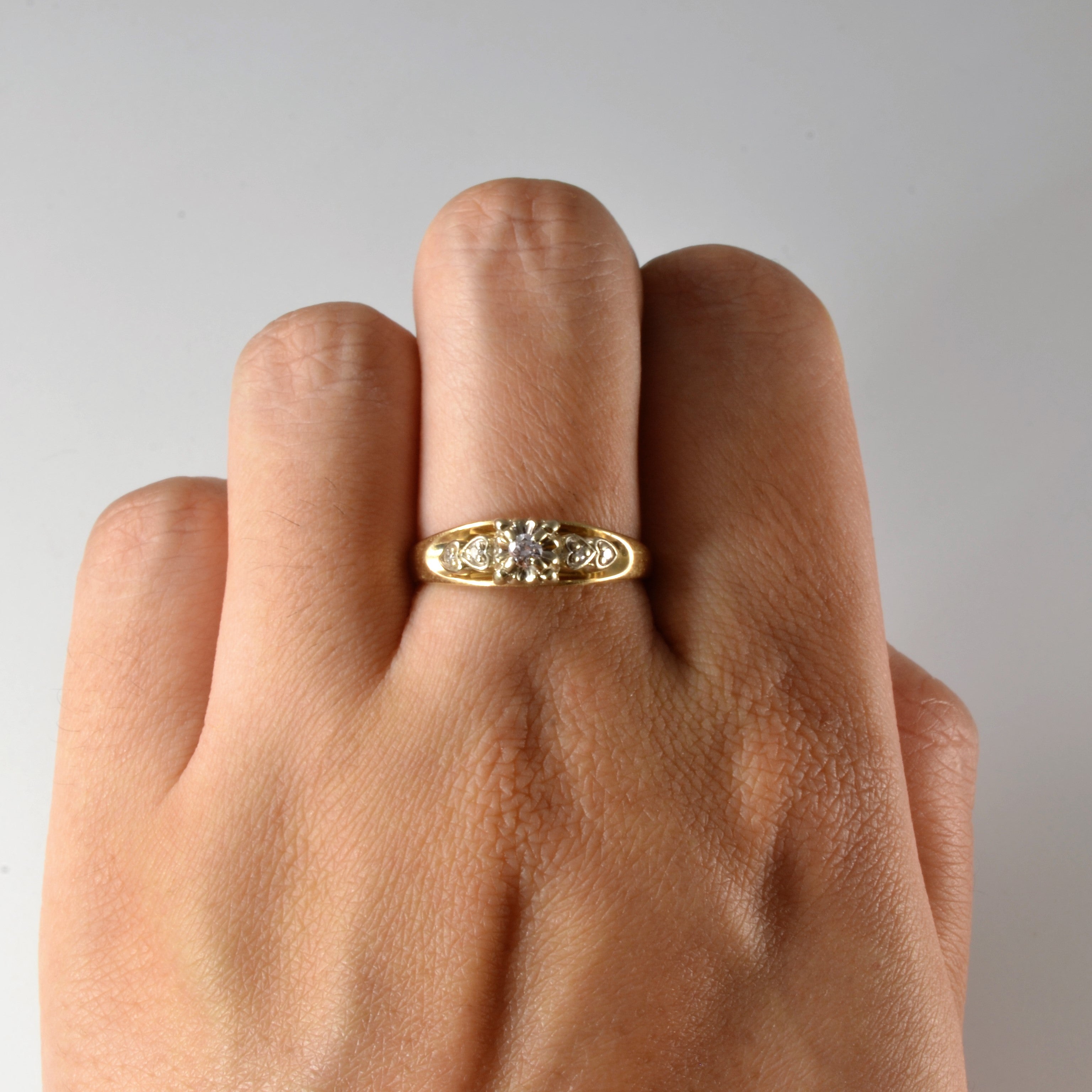 Five Stone Diamond Ring | 0.10ctw | SZ 8 |