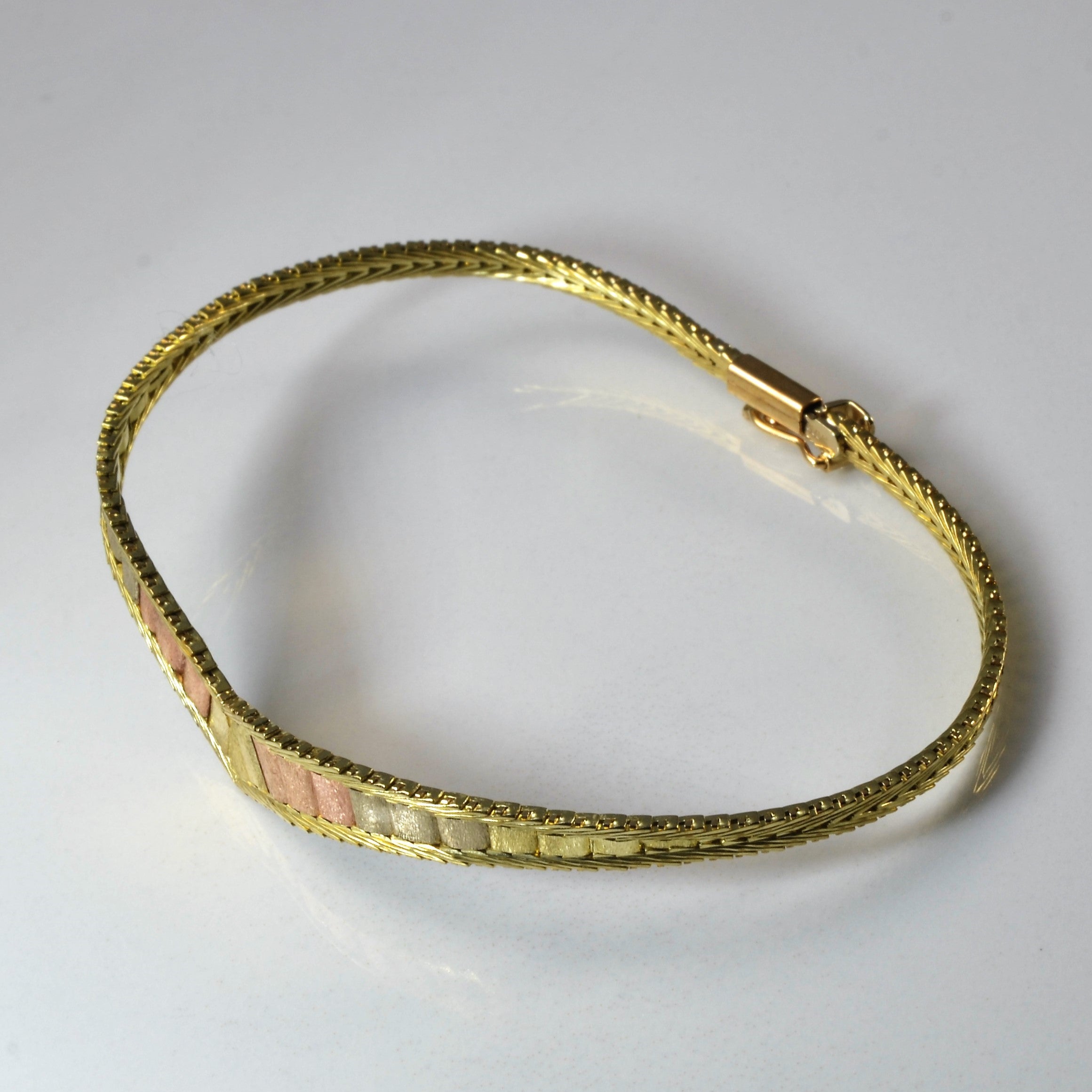 Bracelet à chevrons doré tricolore | 18 cm | 